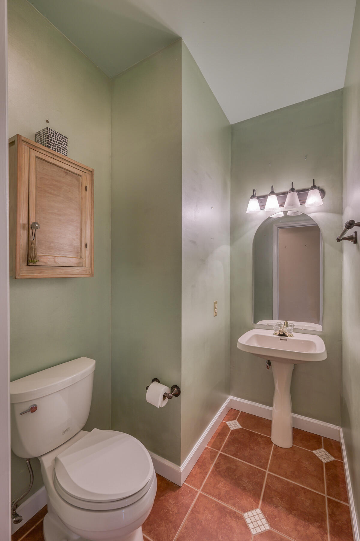 2006 Millbrook Drive