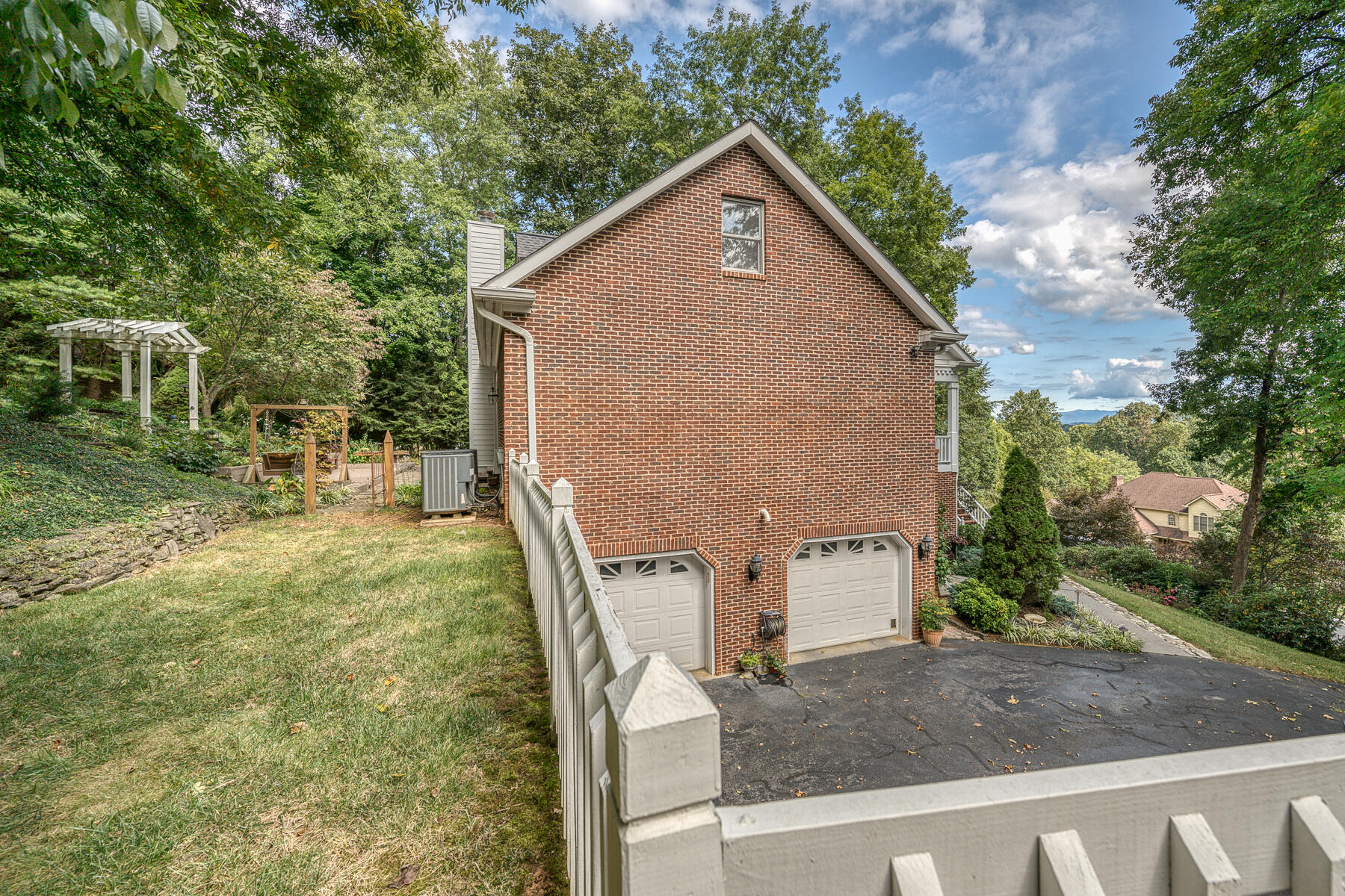 2006 Millbrook Drive