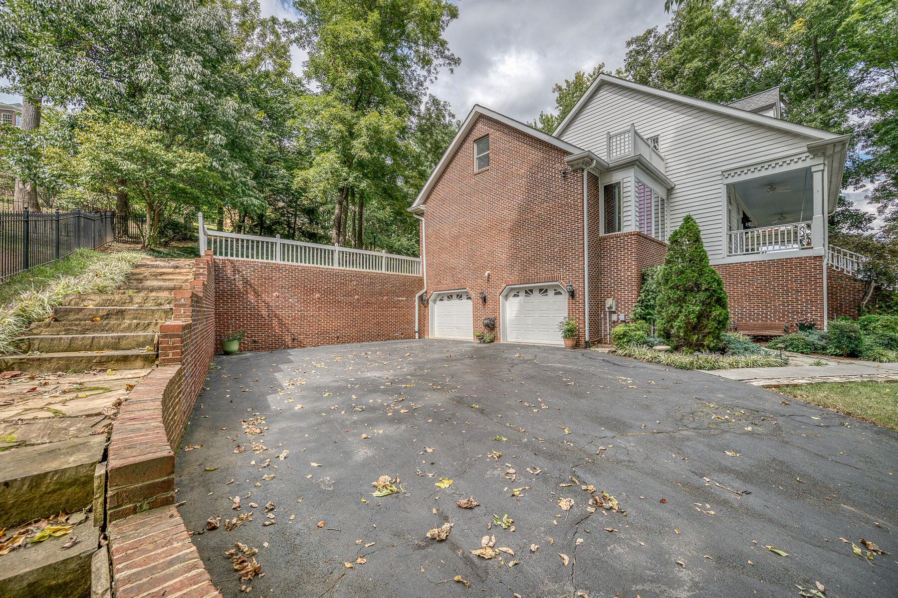 2006 Millbrook Drive