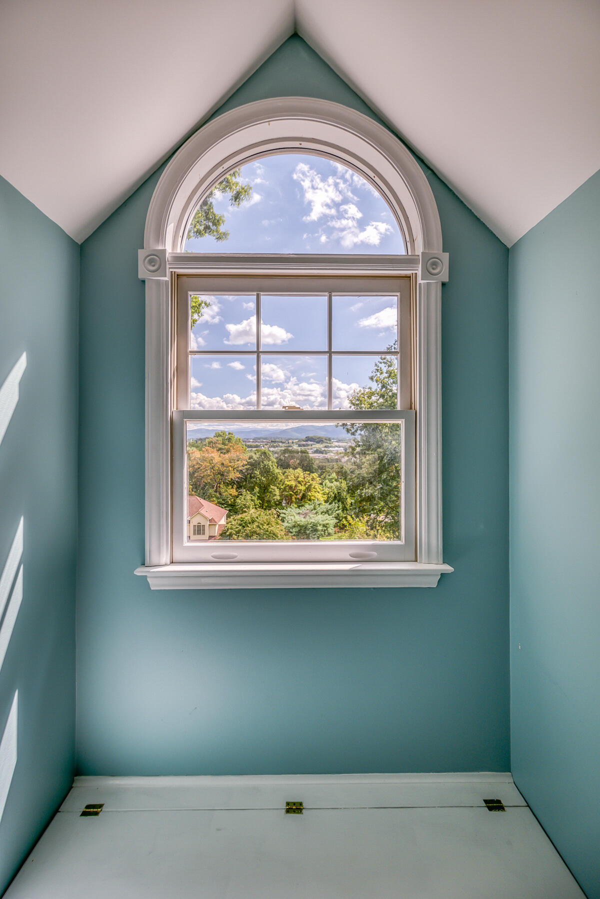 2006 Millbrook Drive