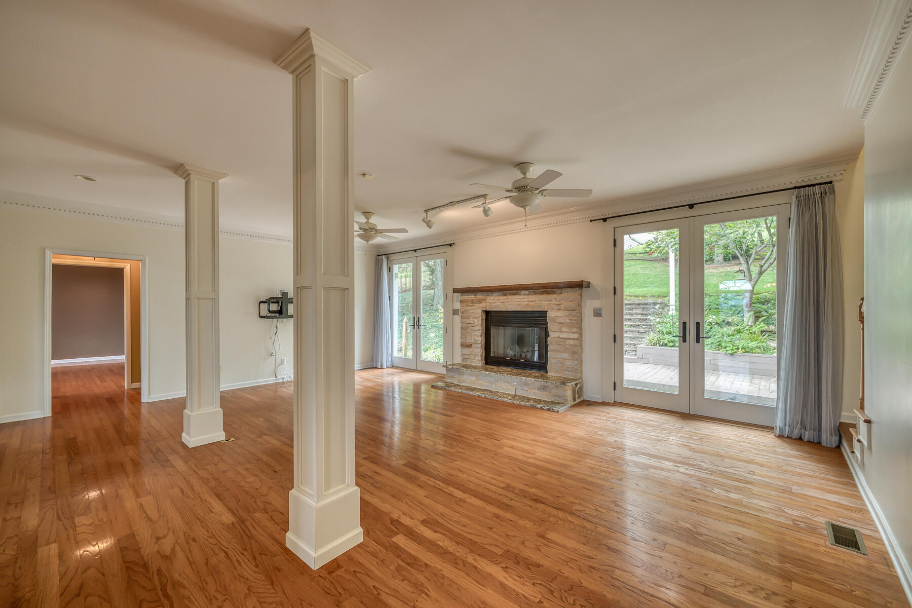 2006 Millbrook Drive