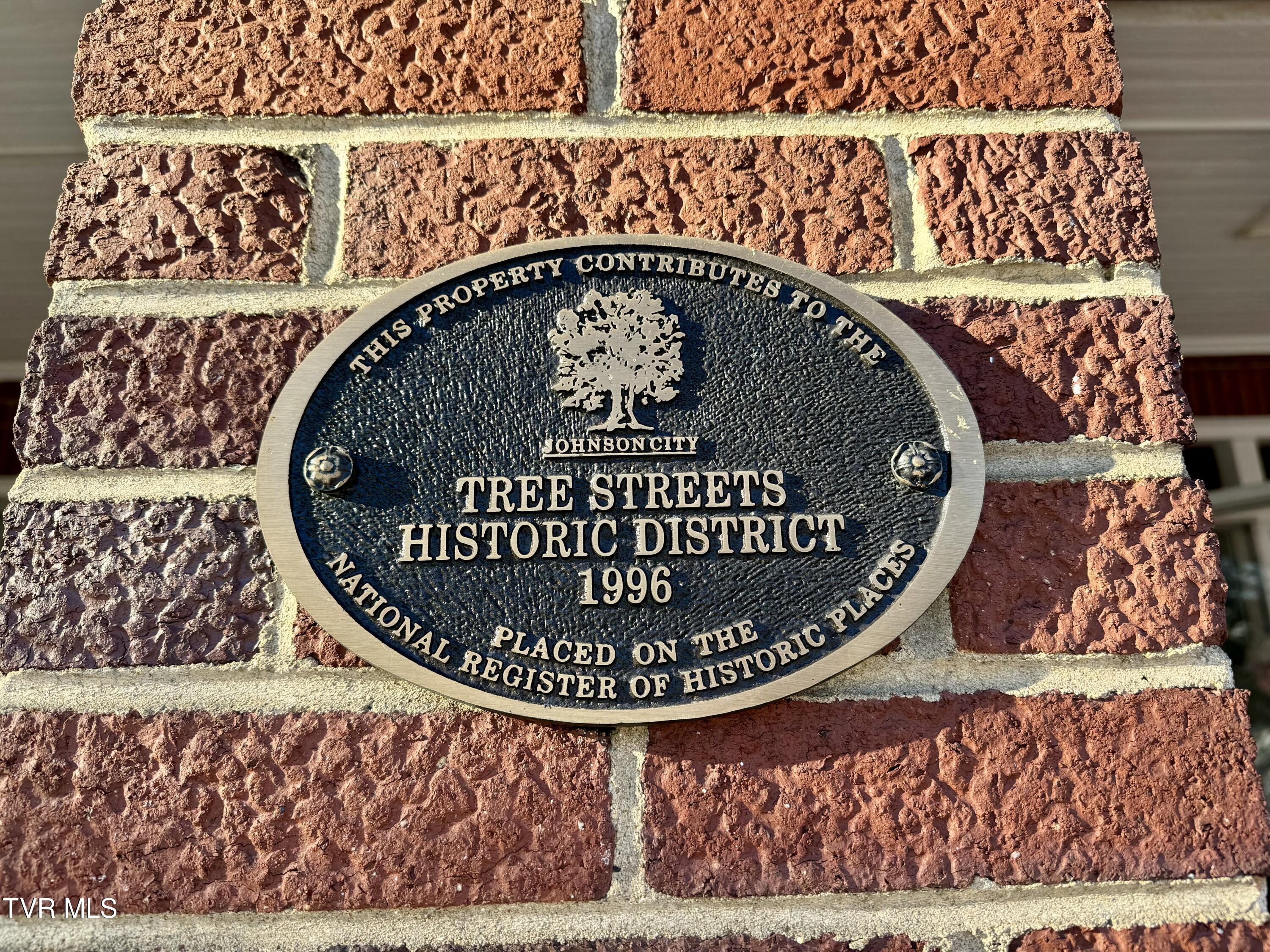 506 West Pine Street