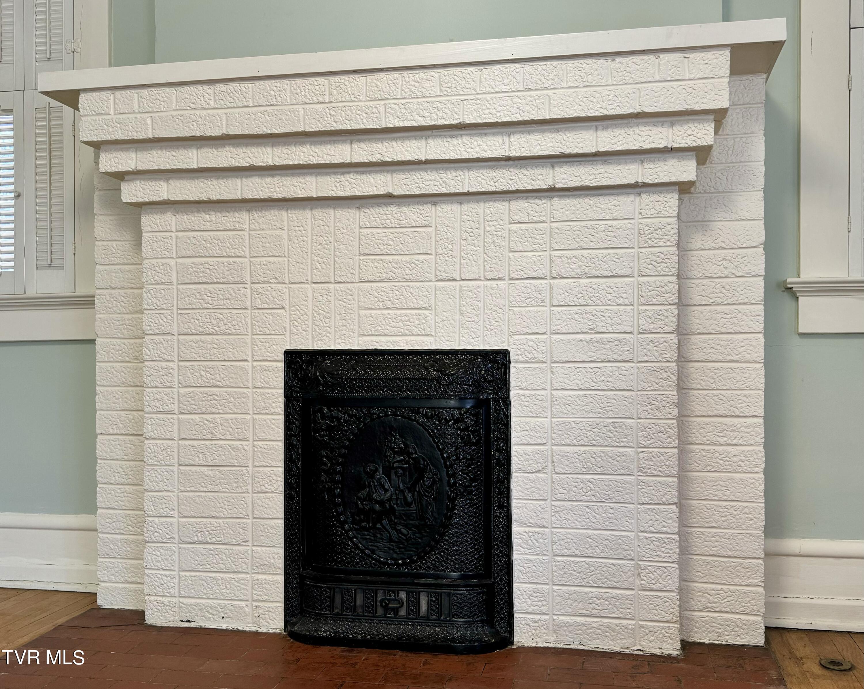 506 West Pine Street