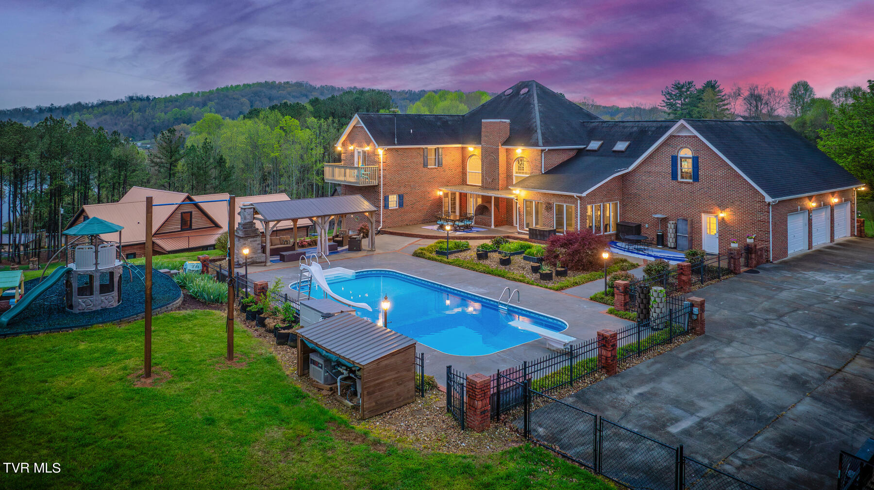 229 Boone Ridge Drive