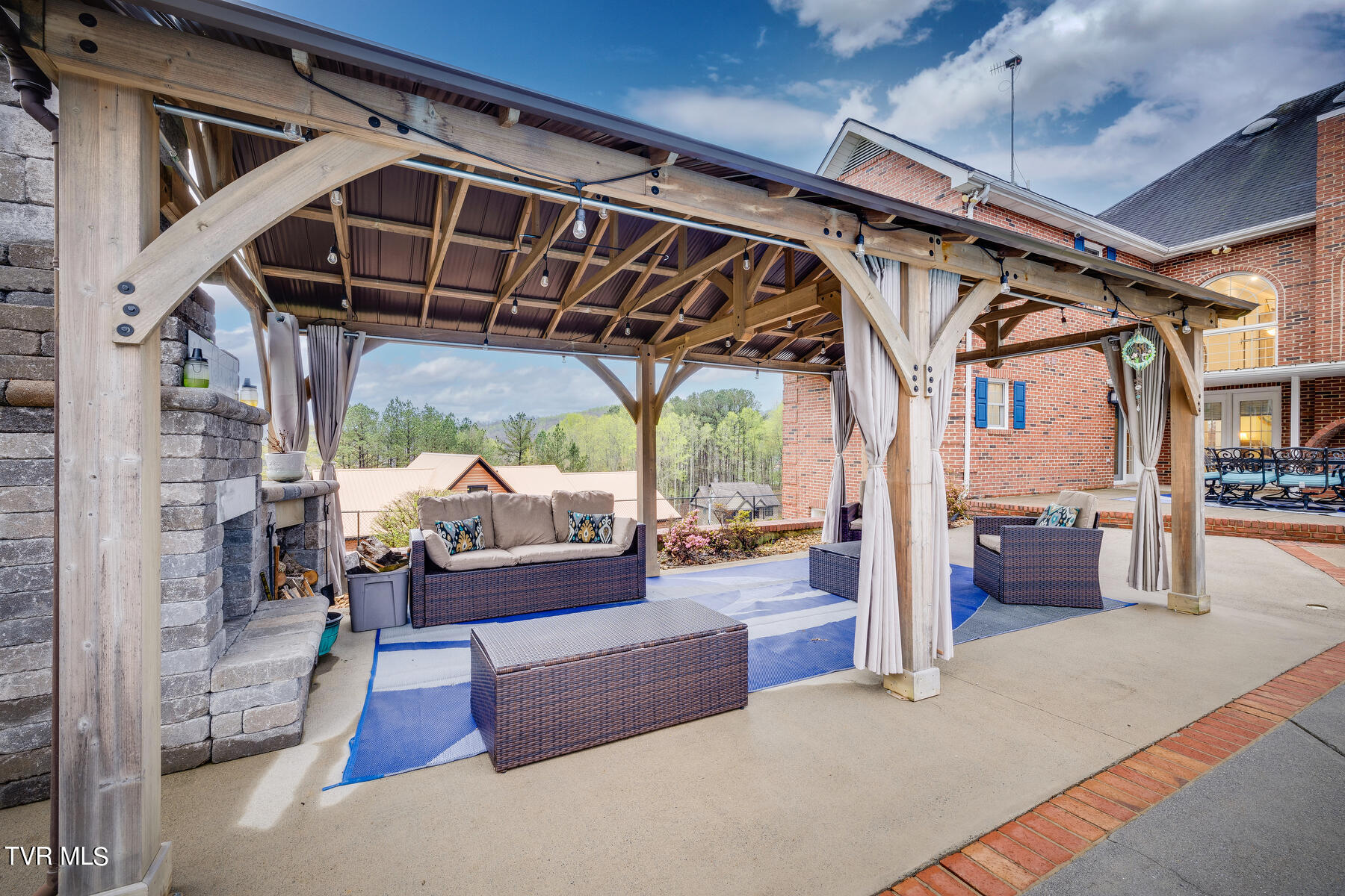 229 Boone Ridge Drive