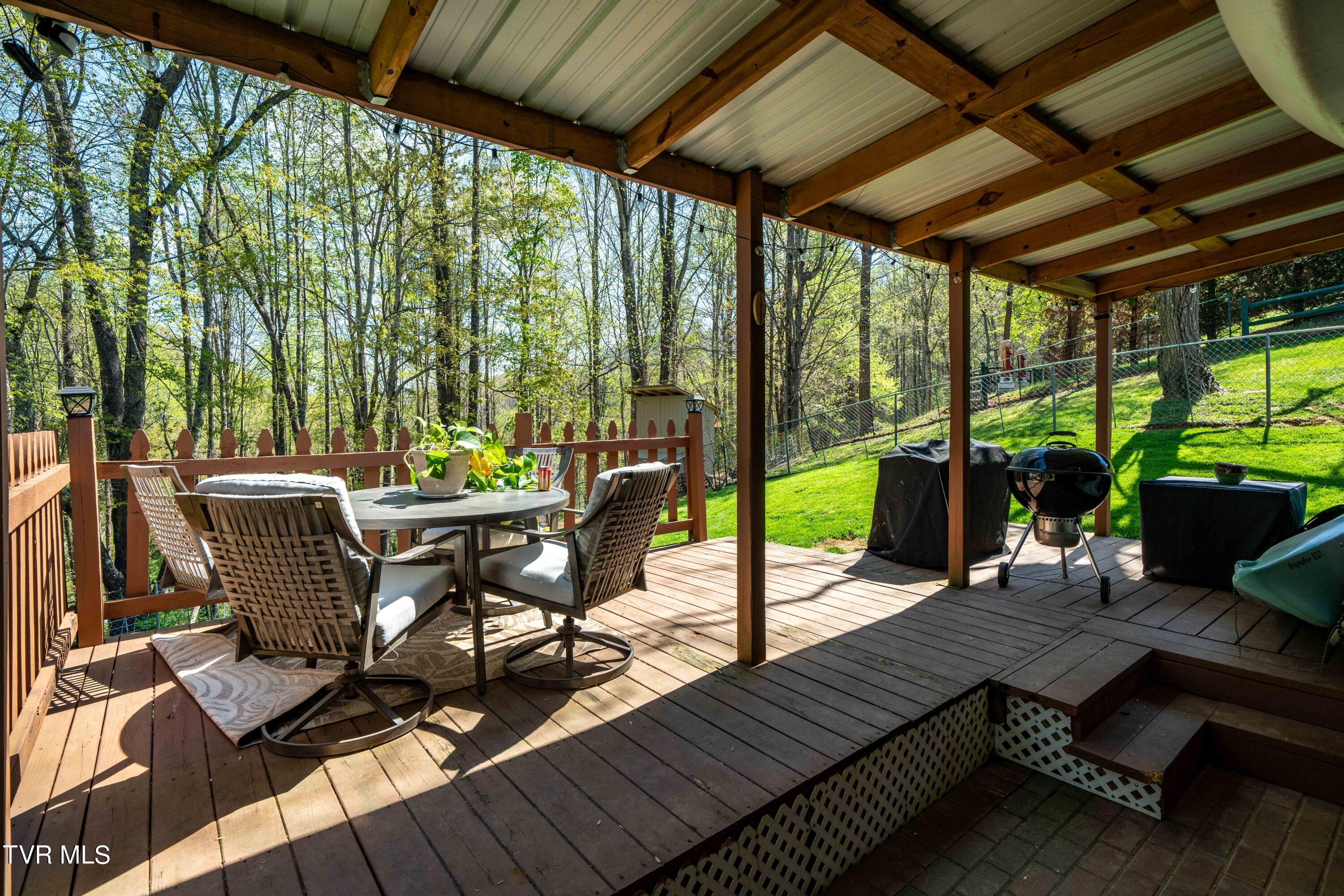 105 Green Acres Drive