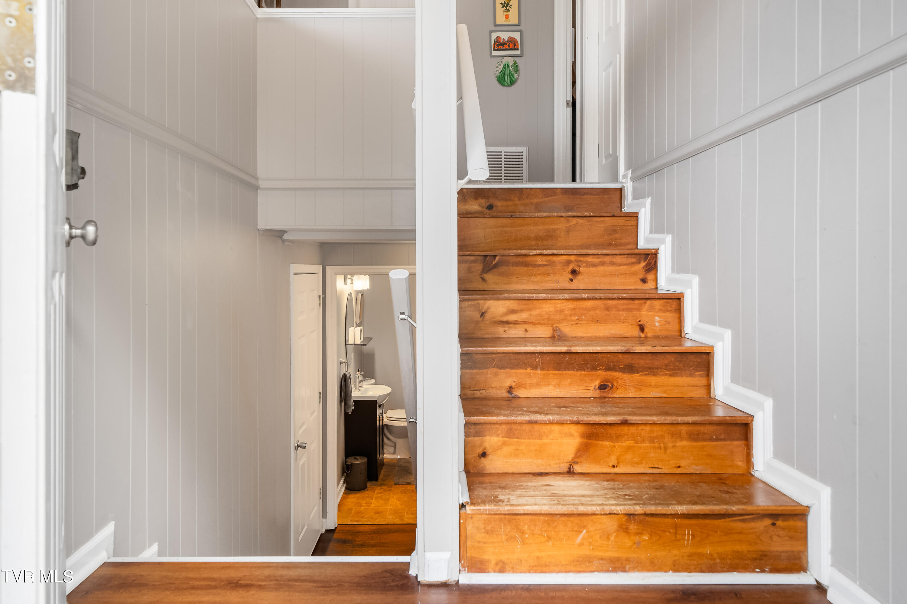 105 Green Acres Drive