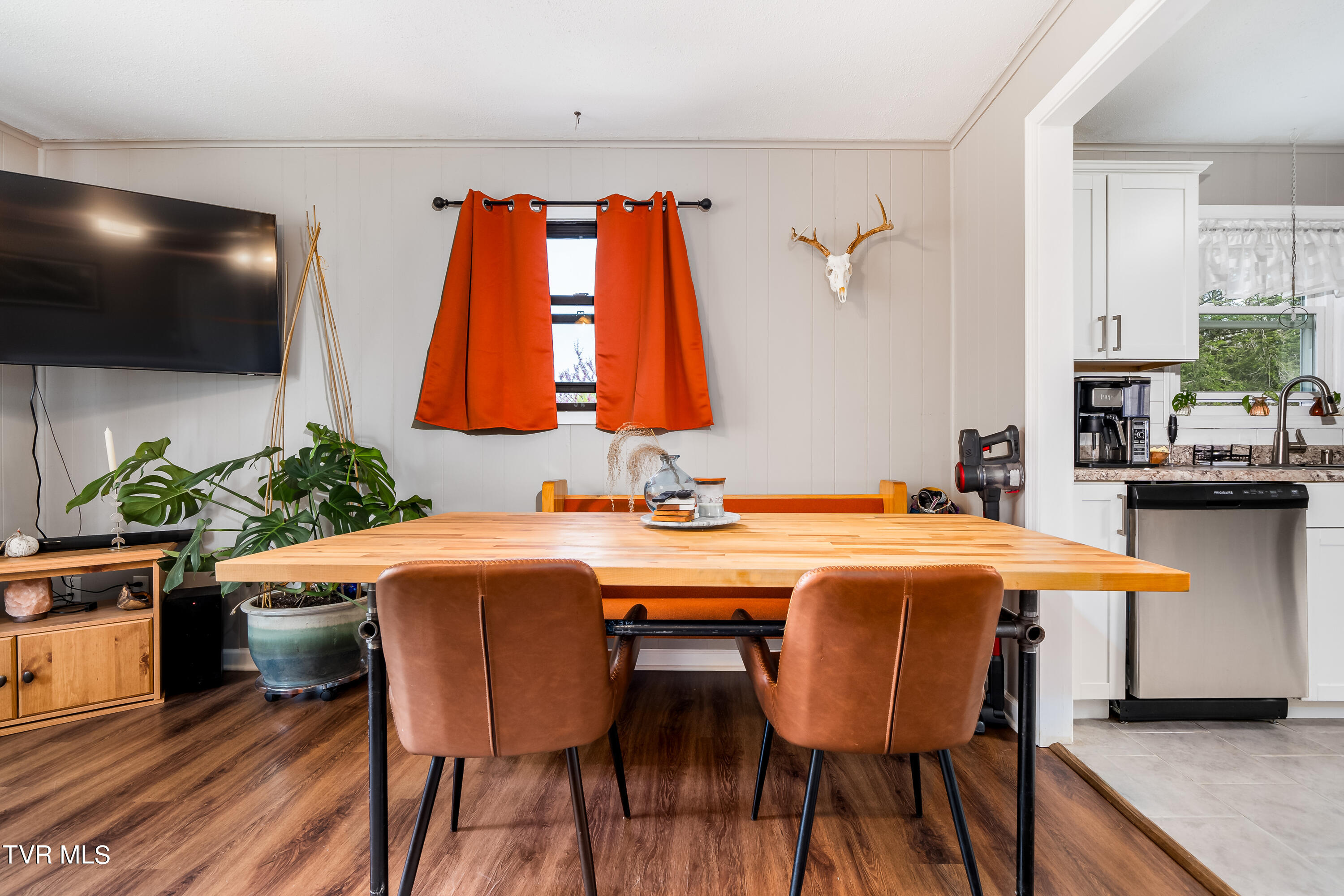 105 Green Acres Drive