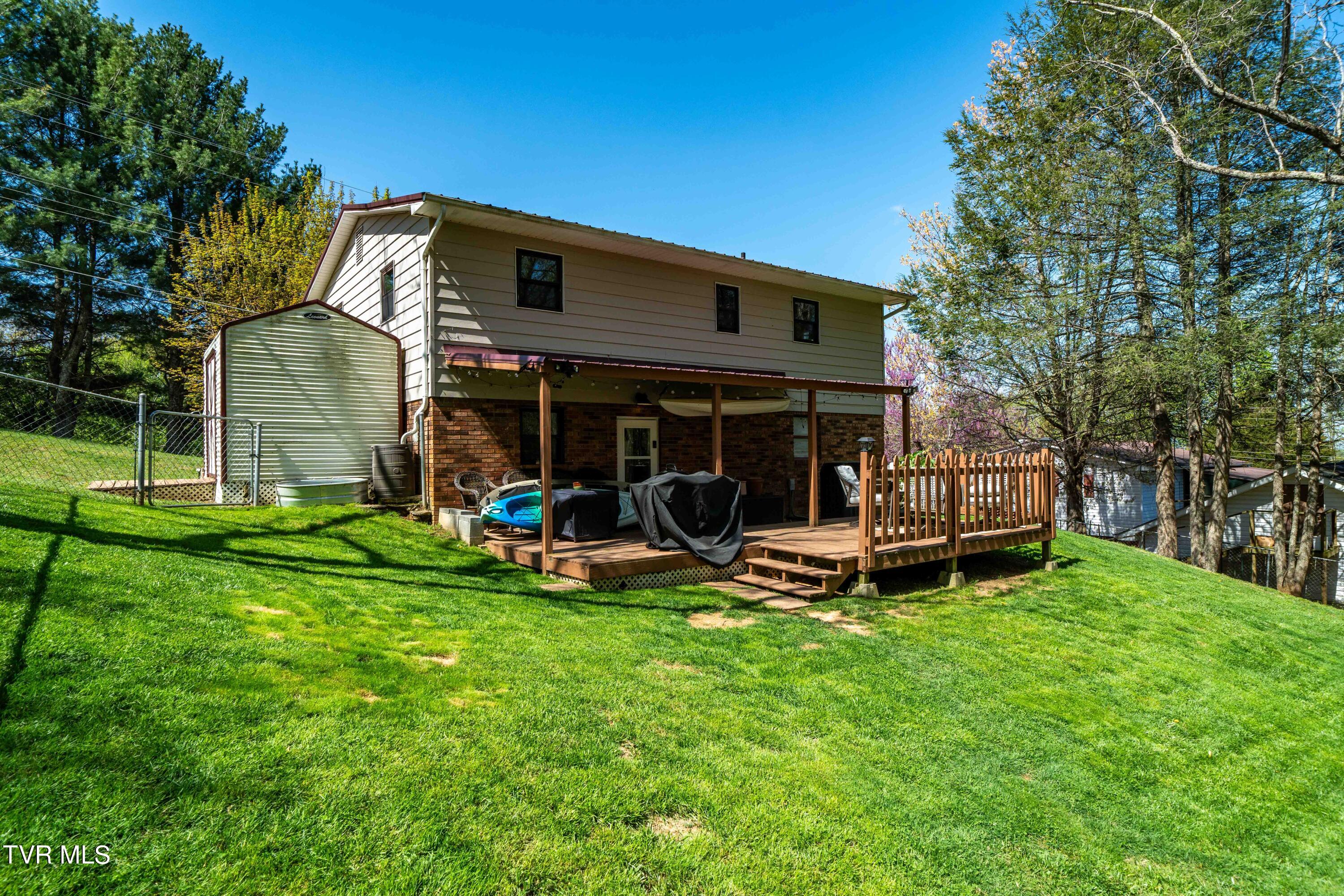 105 Green Acres Drive