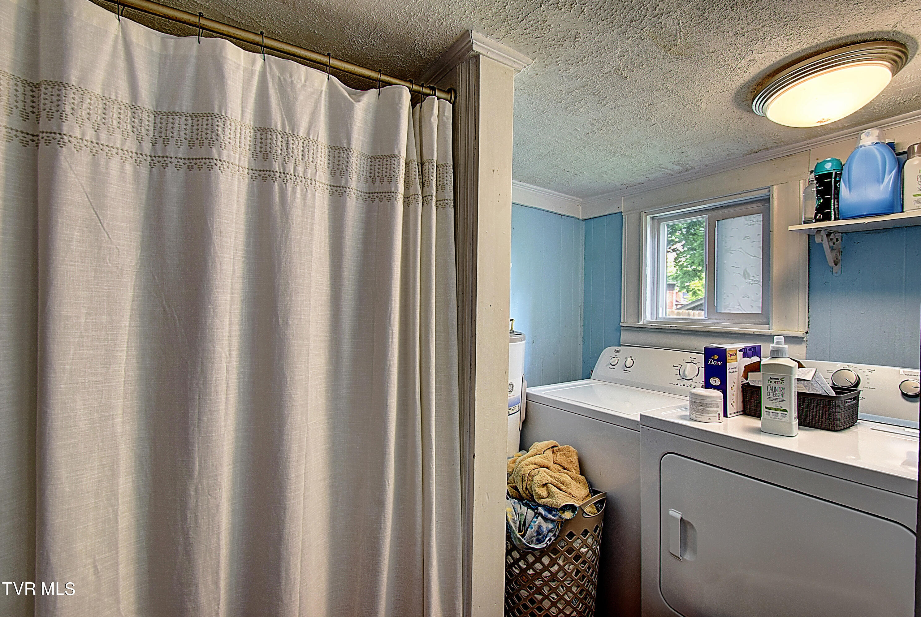 106 West Poplar Street