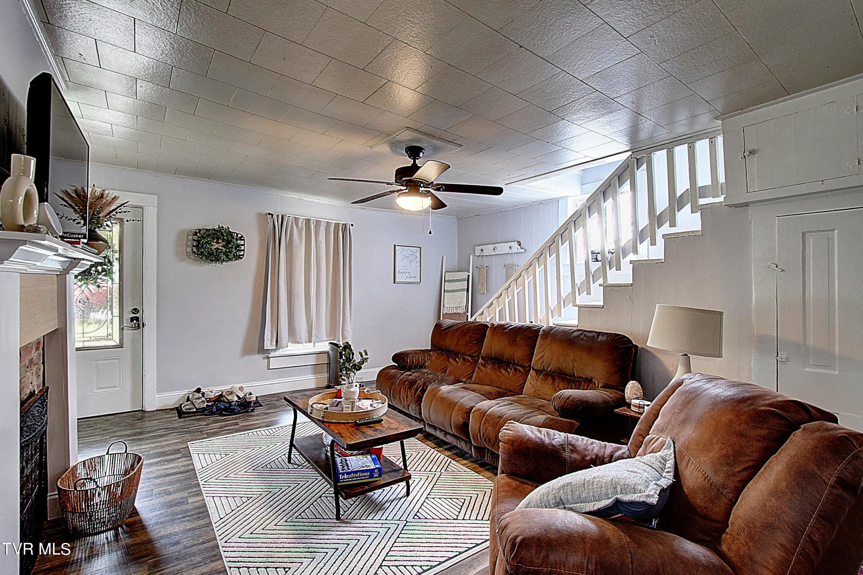 106 West Poplar Street