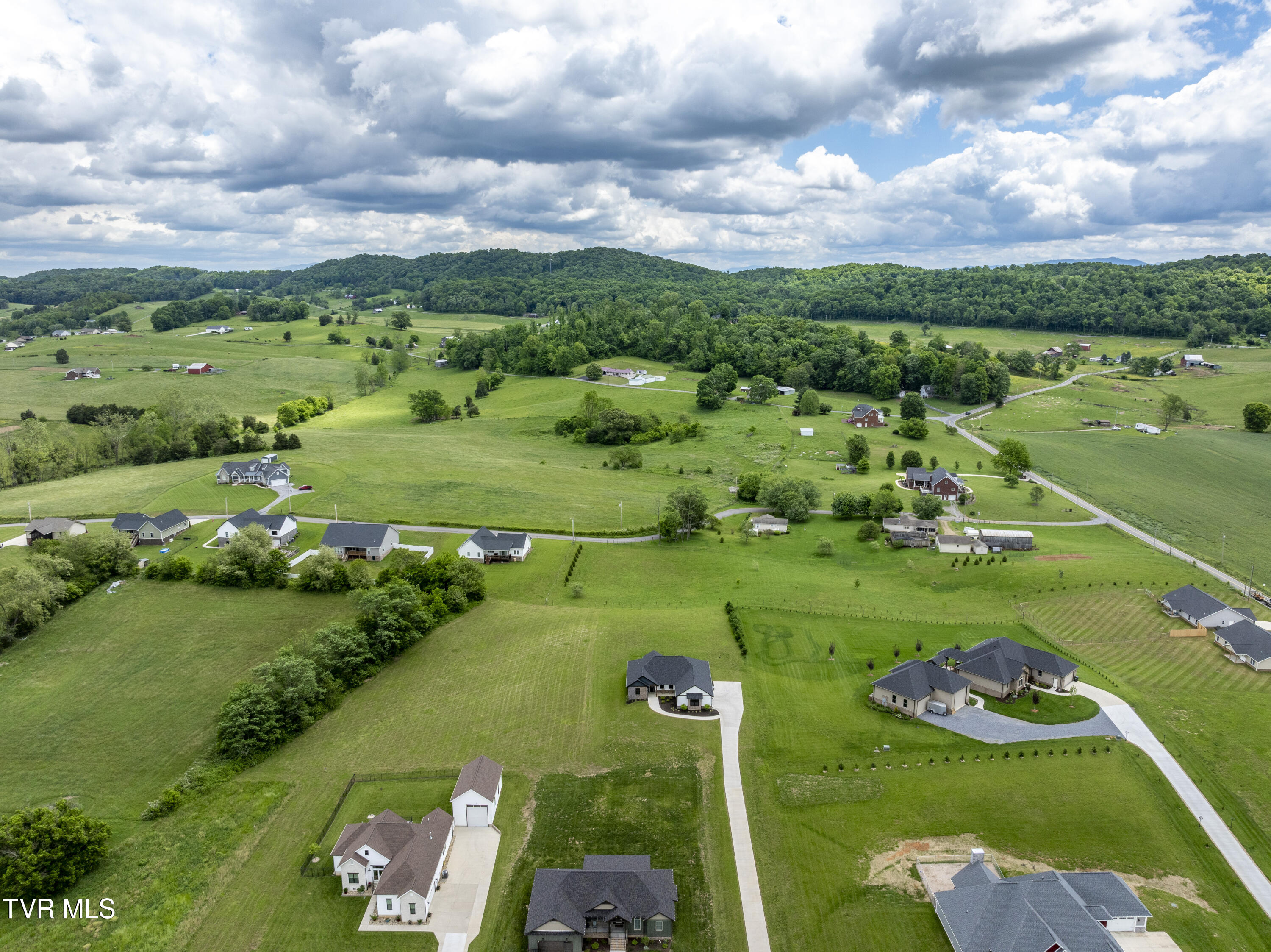 551 Pleasant Valley Road