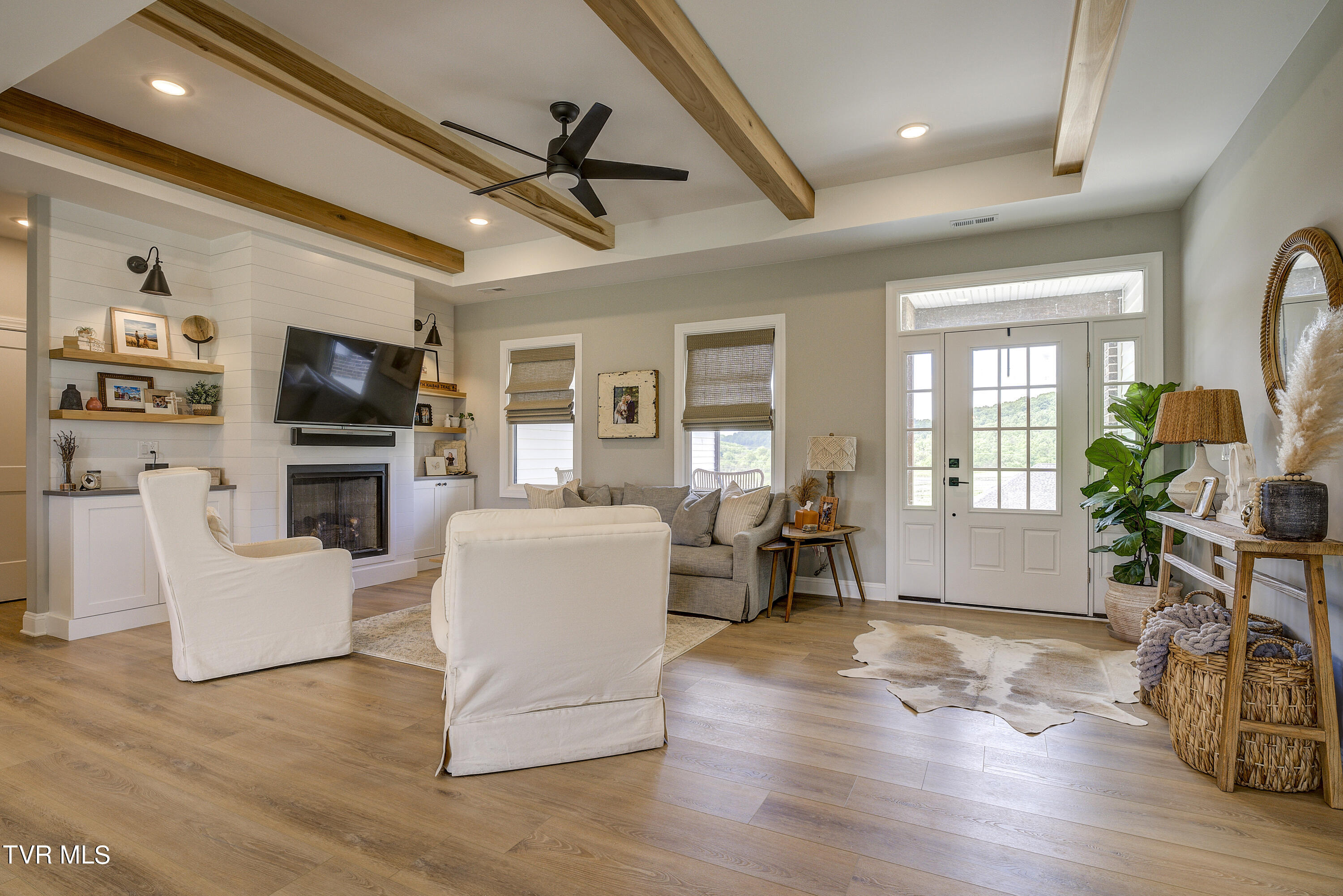 551 Pleasant Valley Road