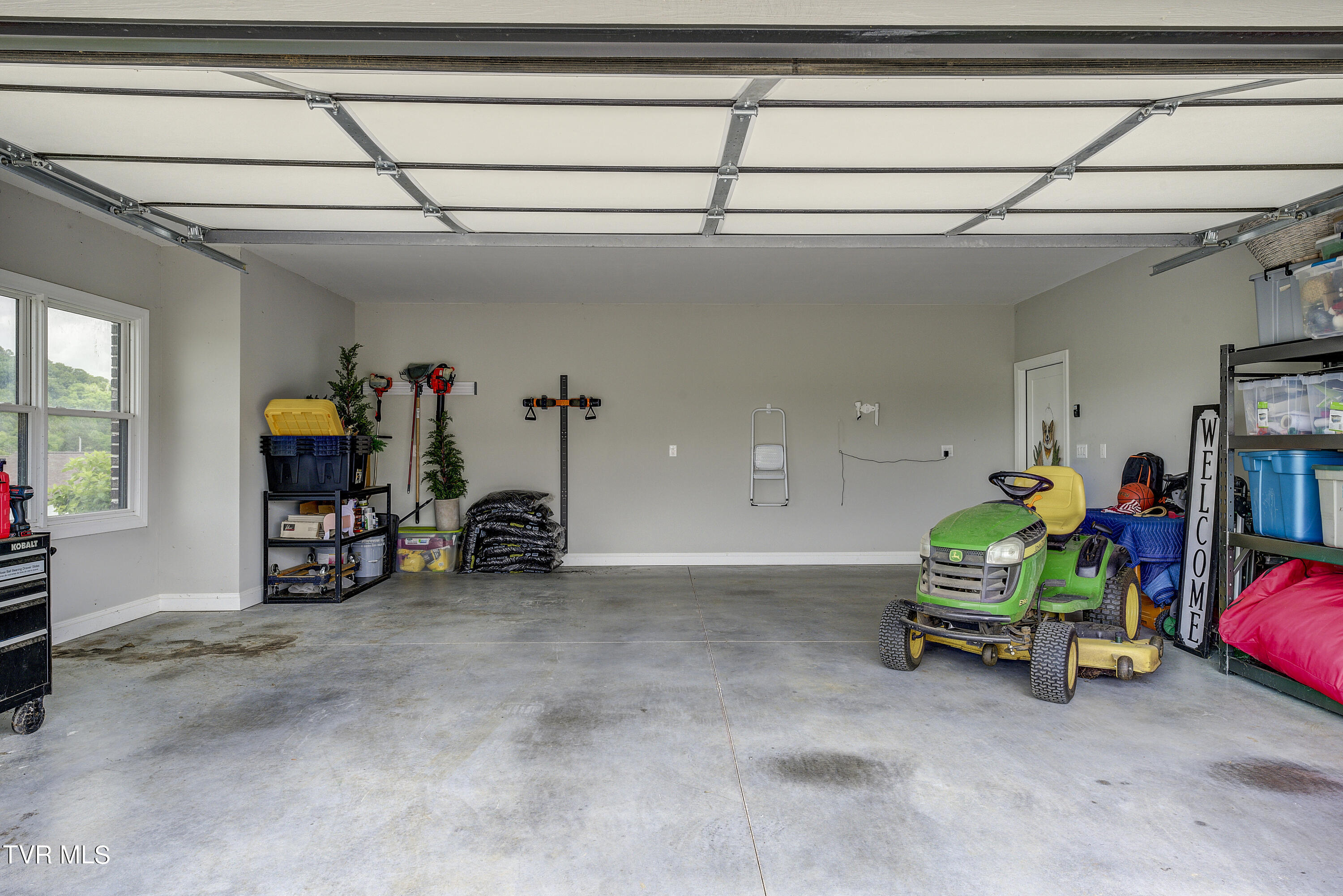 551 Pleasant Valley Road