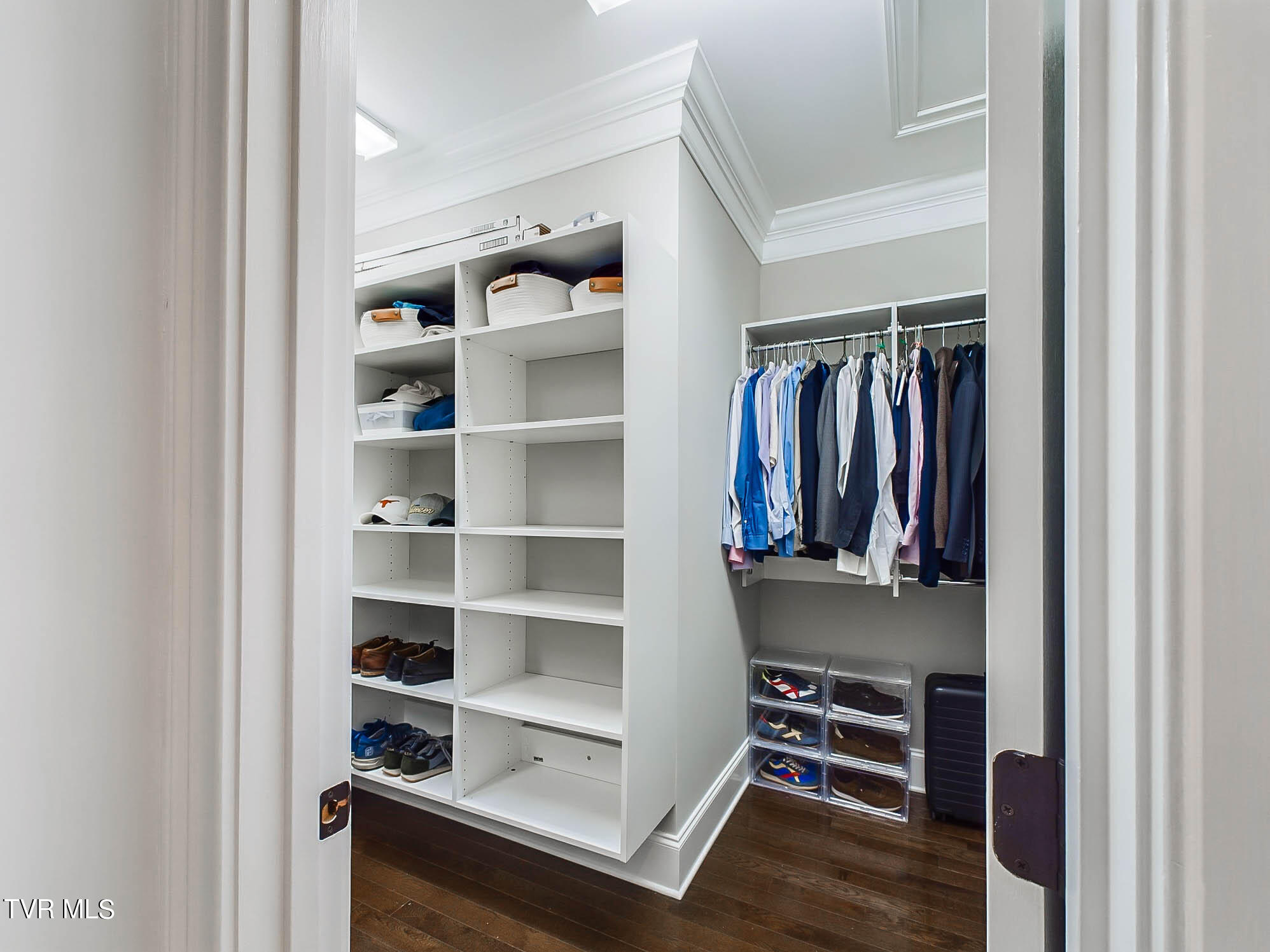 2660 Grand Oaks Drive