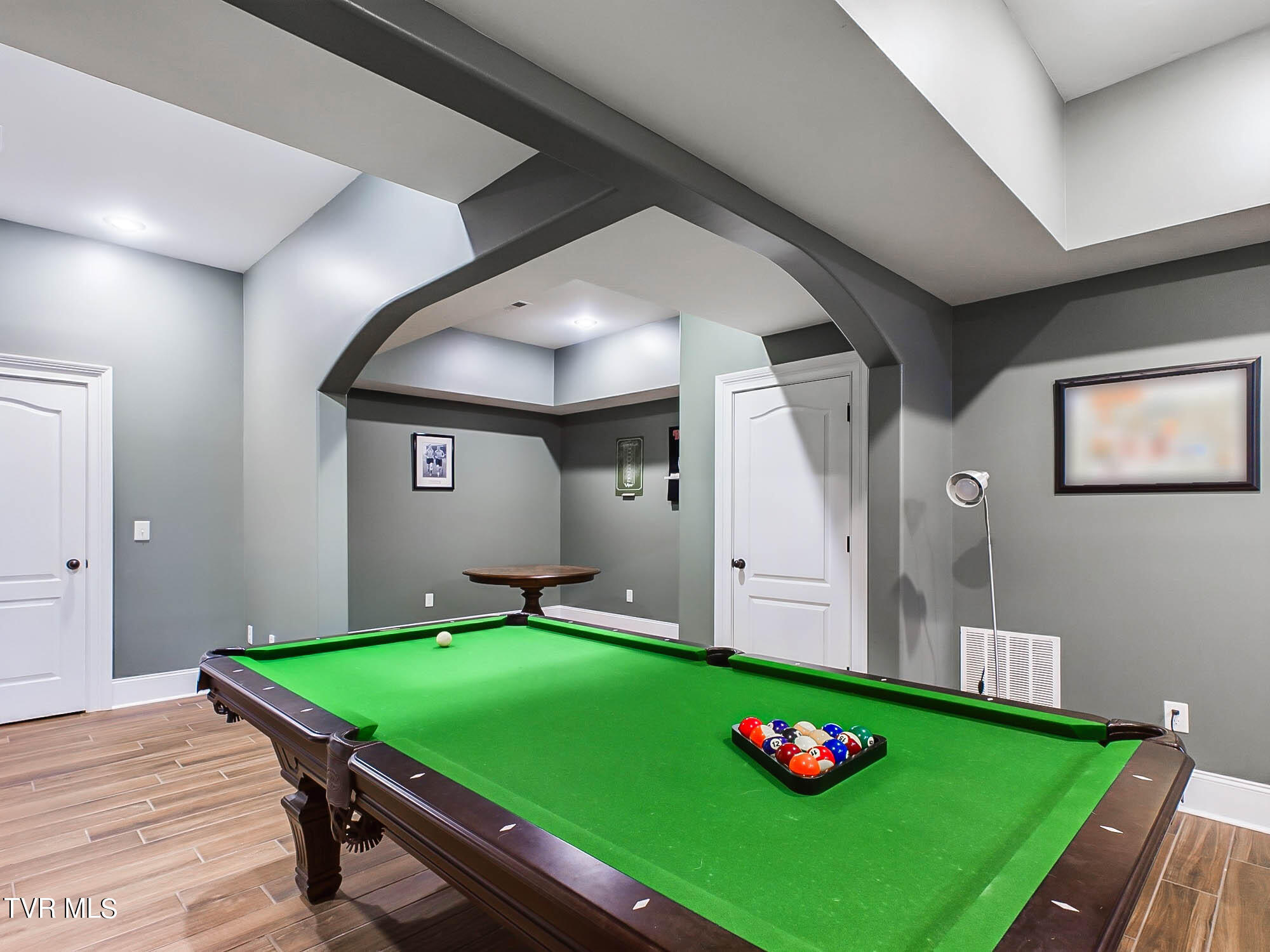 2660 Grand Oaks Drive