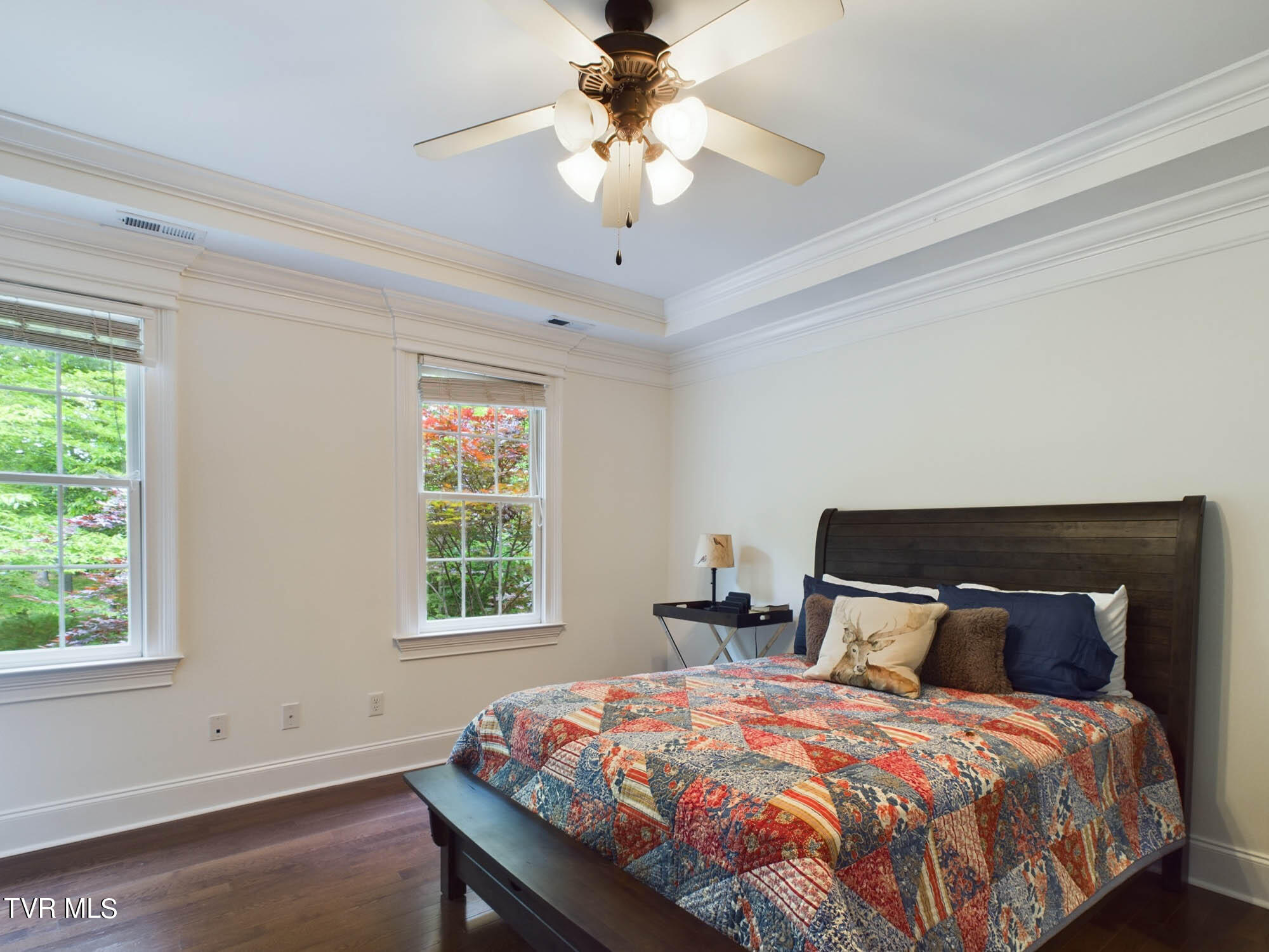 2660 Grand Oaks Drive