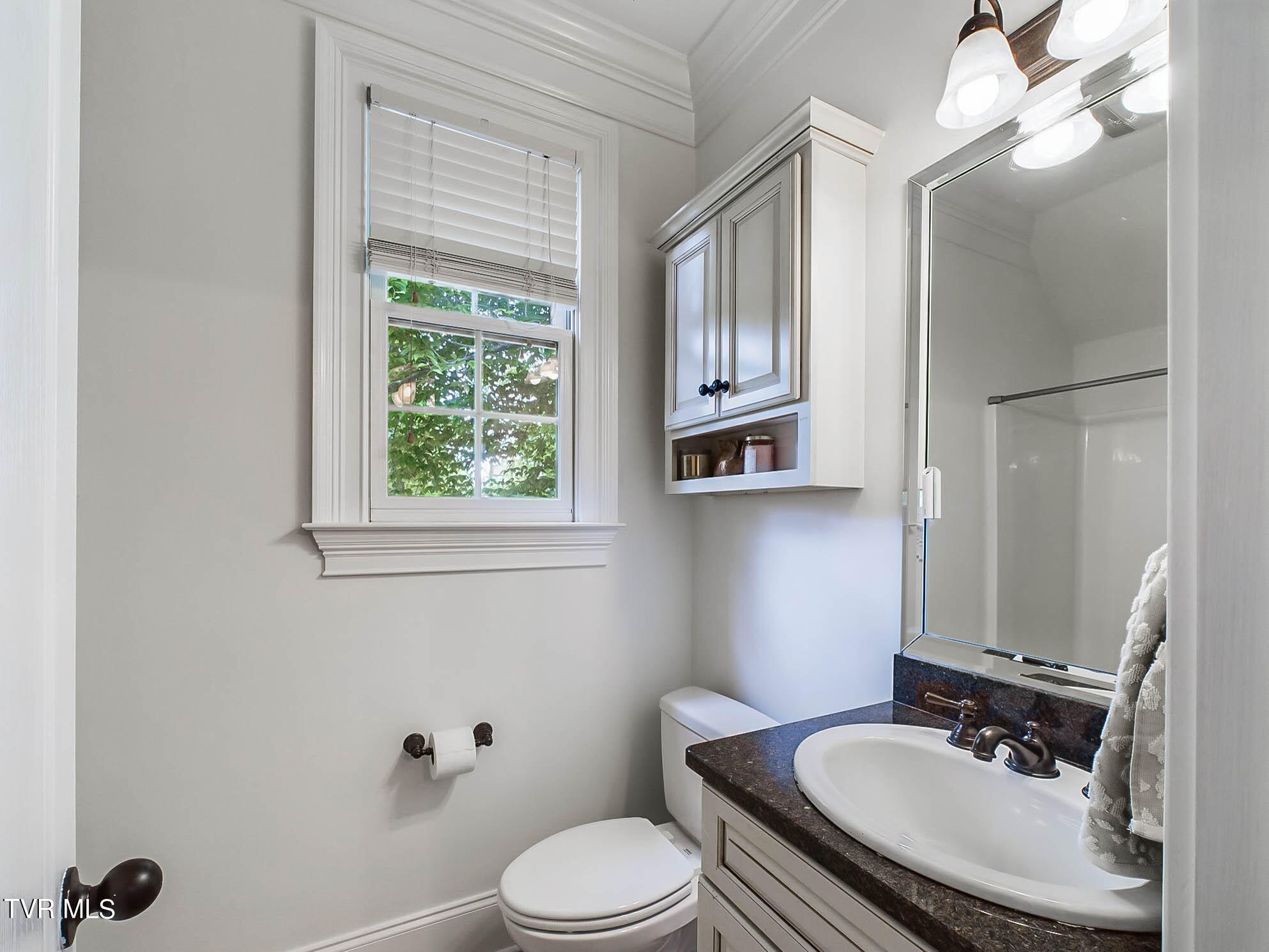 2660 Grand Oaks Drive