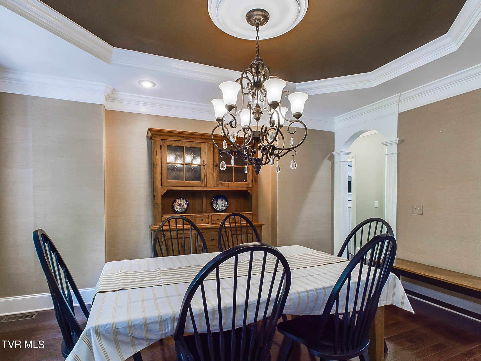 2660 Grand Oaks Drive