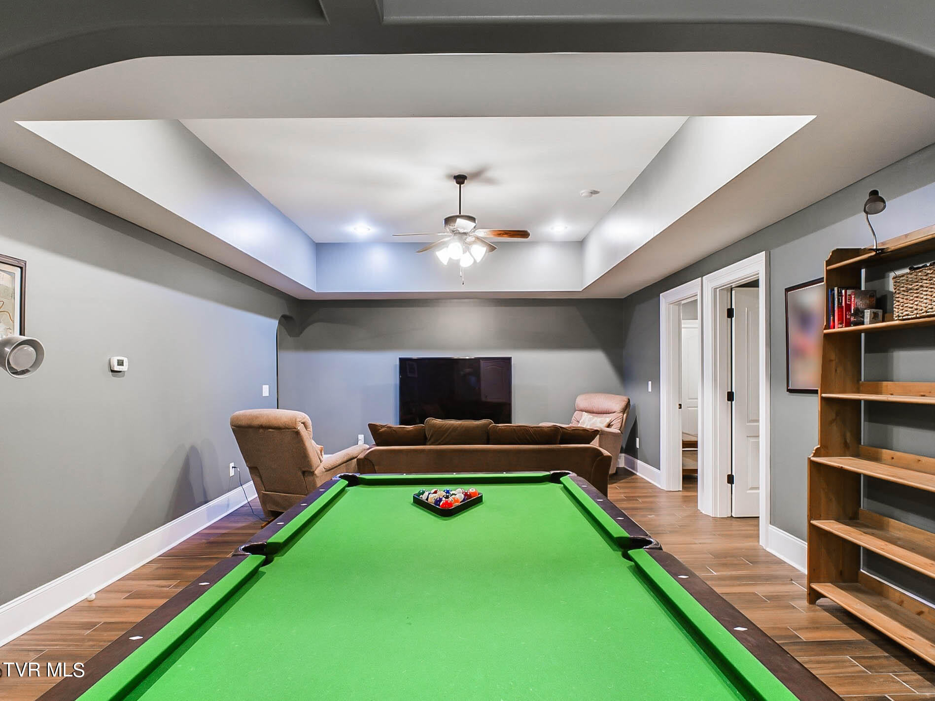 2660 Grand Oaks Drive