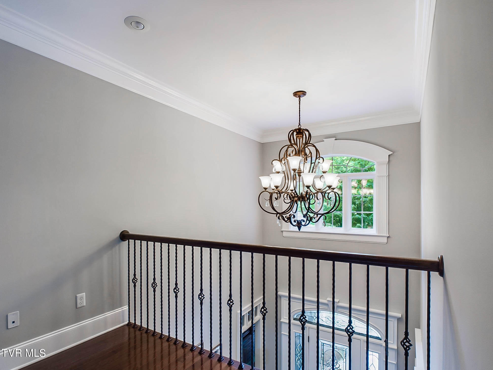 2660 Grand Oaks Drive