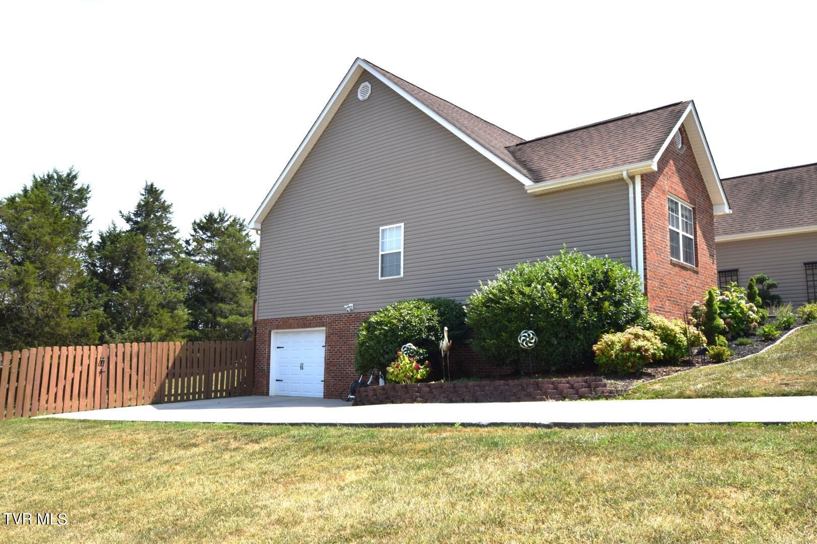 15 Grace Meadows Court