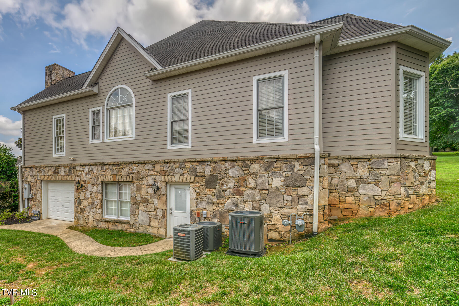 1010 Willows Trace Drive