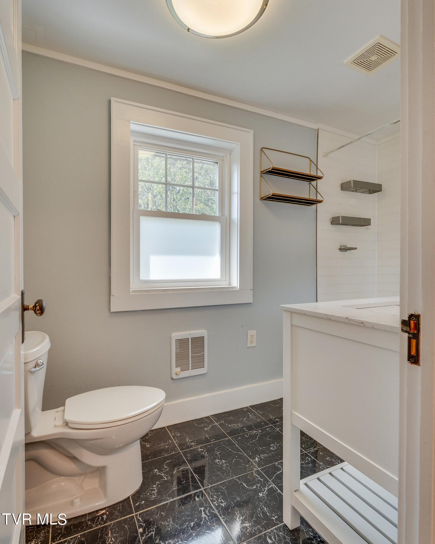 709 West Maple Street