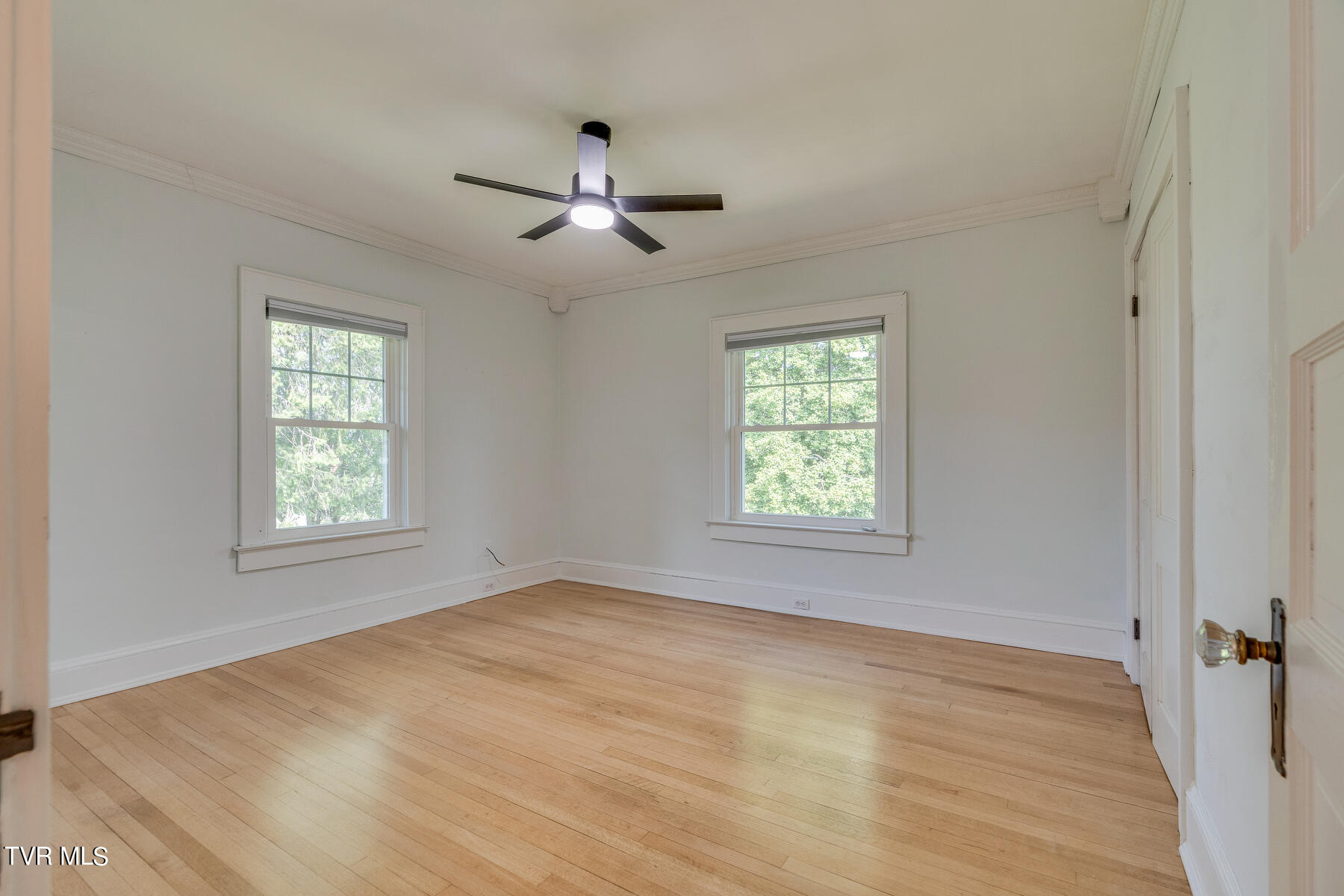 709 West Maple Street