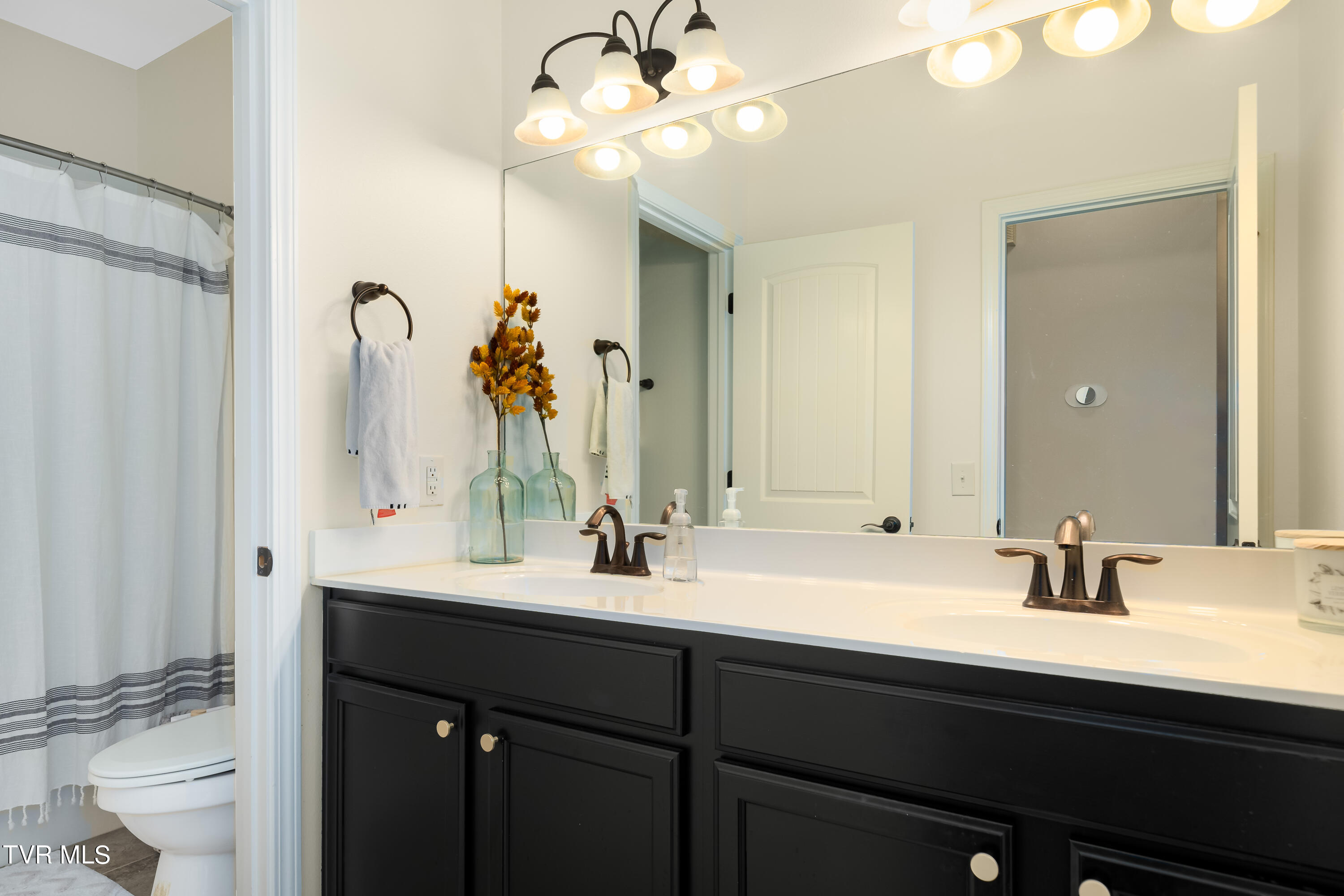 154 Devonshire Avenue