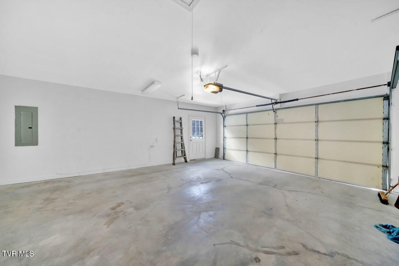 1215 College Heights Drive