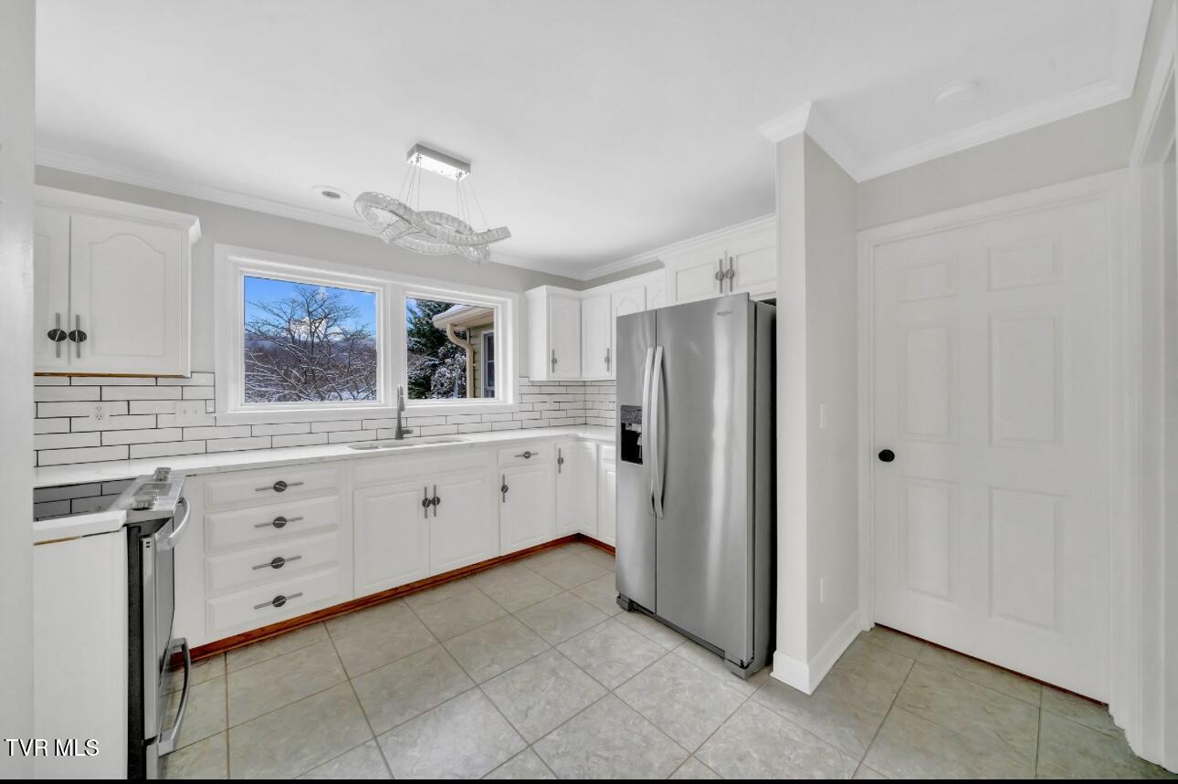 1215 College Heights Drive