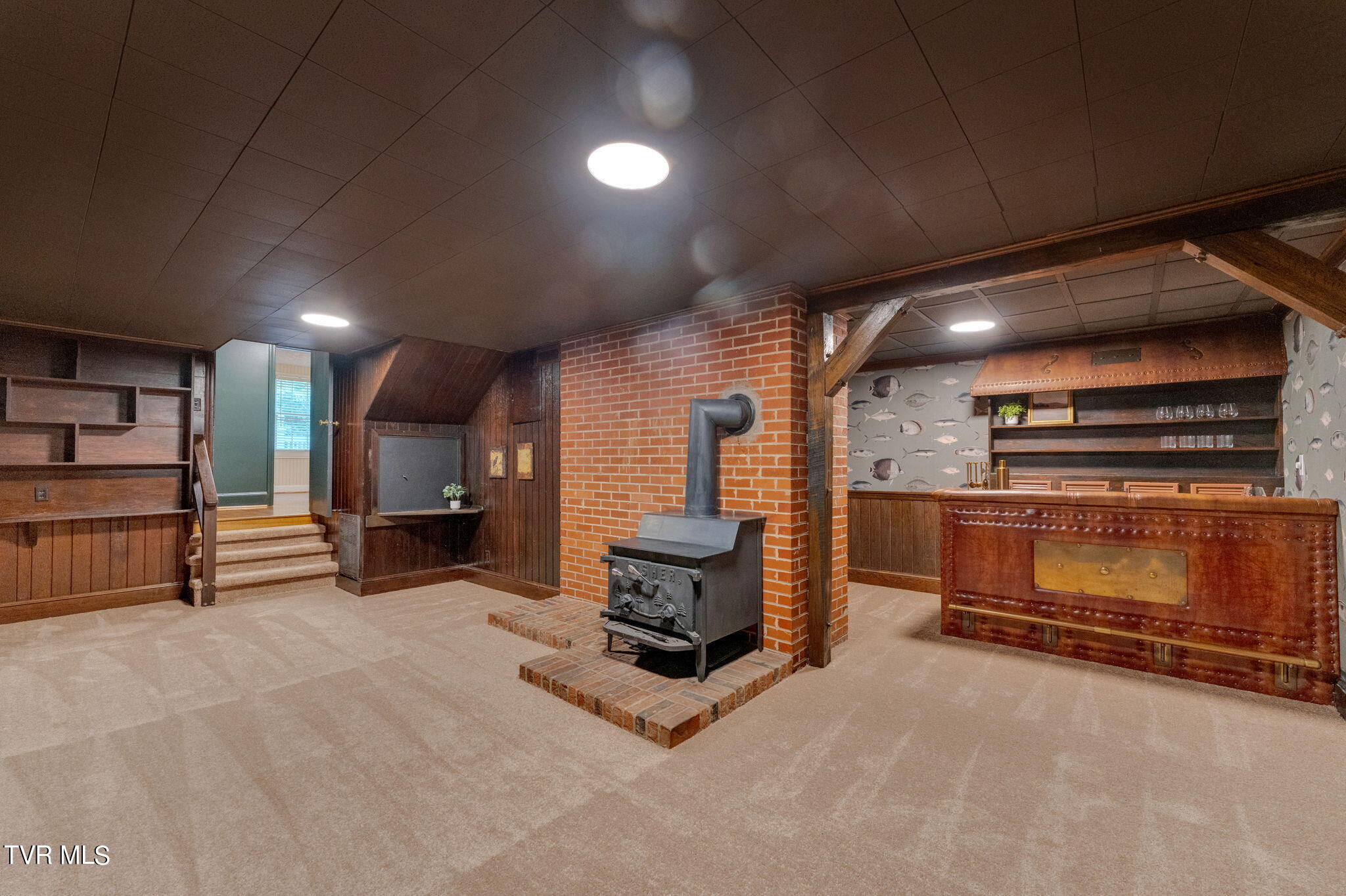 321 Poplar Hill Lane