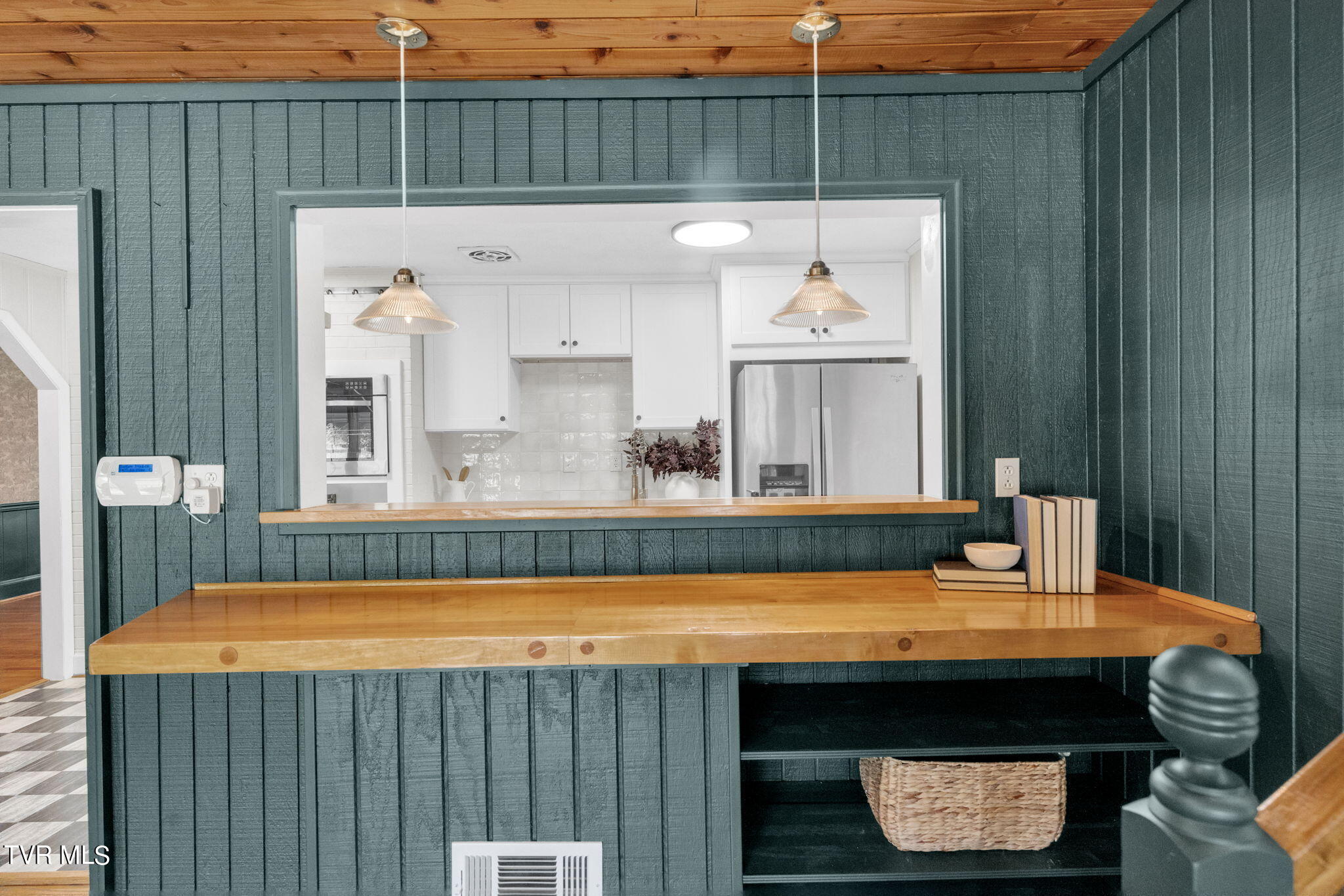 321 Poplar Hill Lane