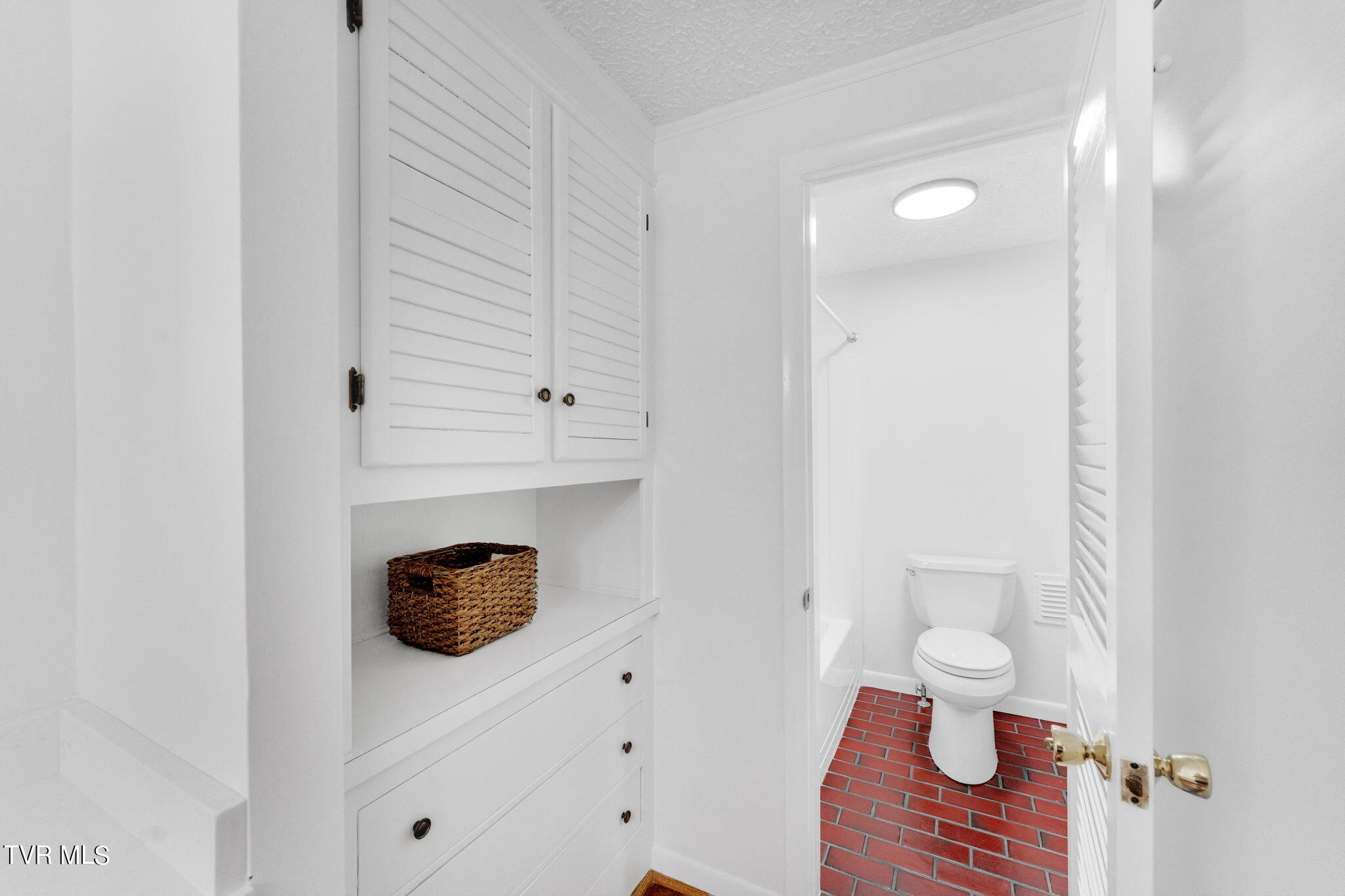 321 Poplar Hill Lane