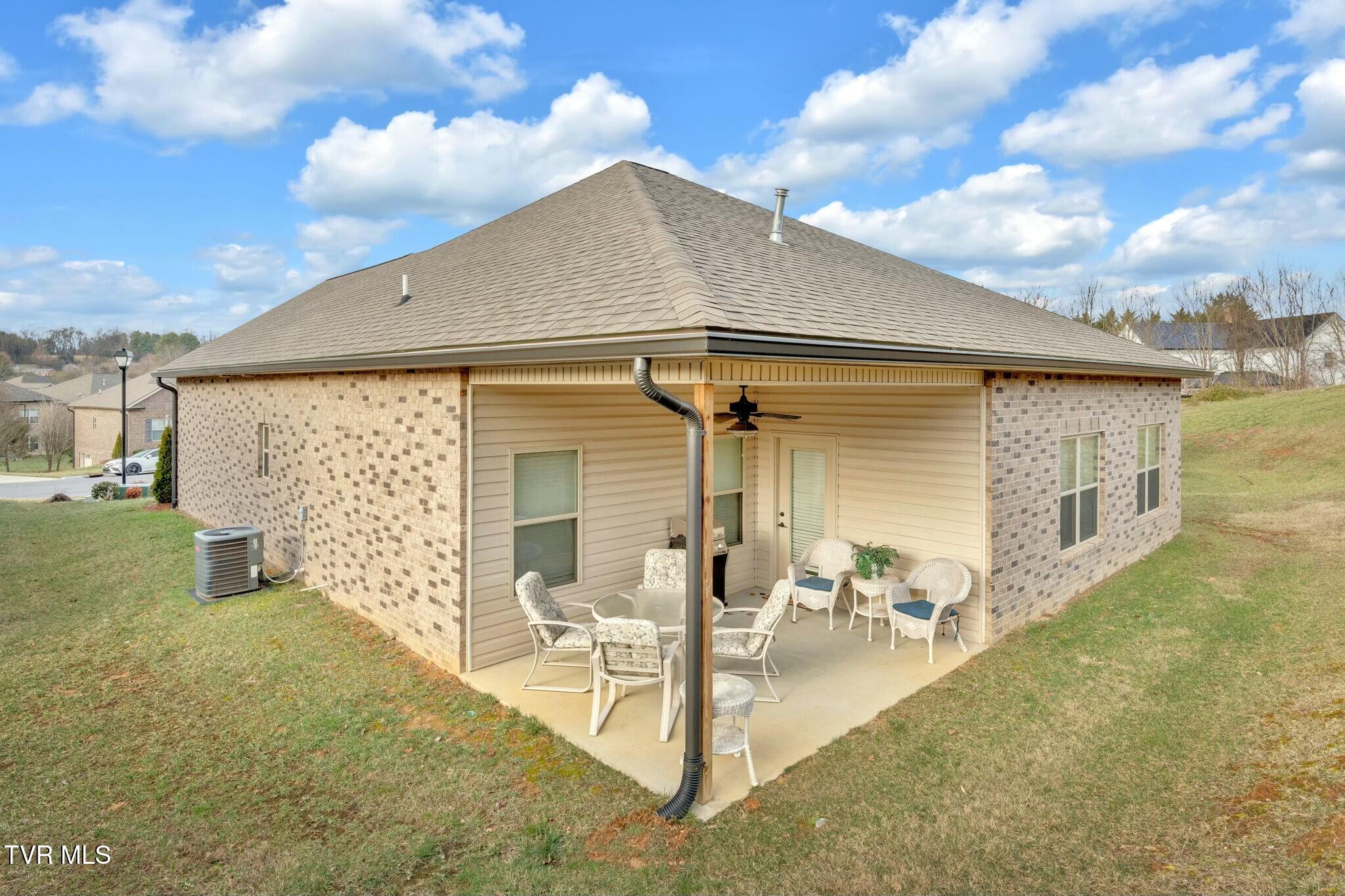 286 Ripple Falls Private Falls