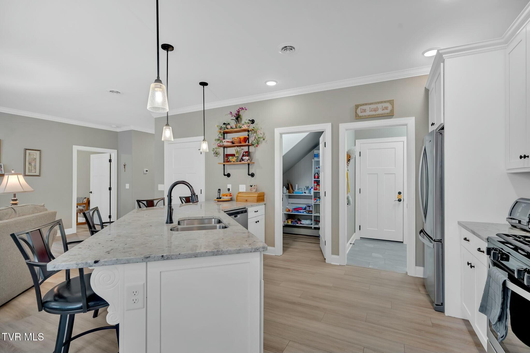 286 Ripple Falls Private Falls