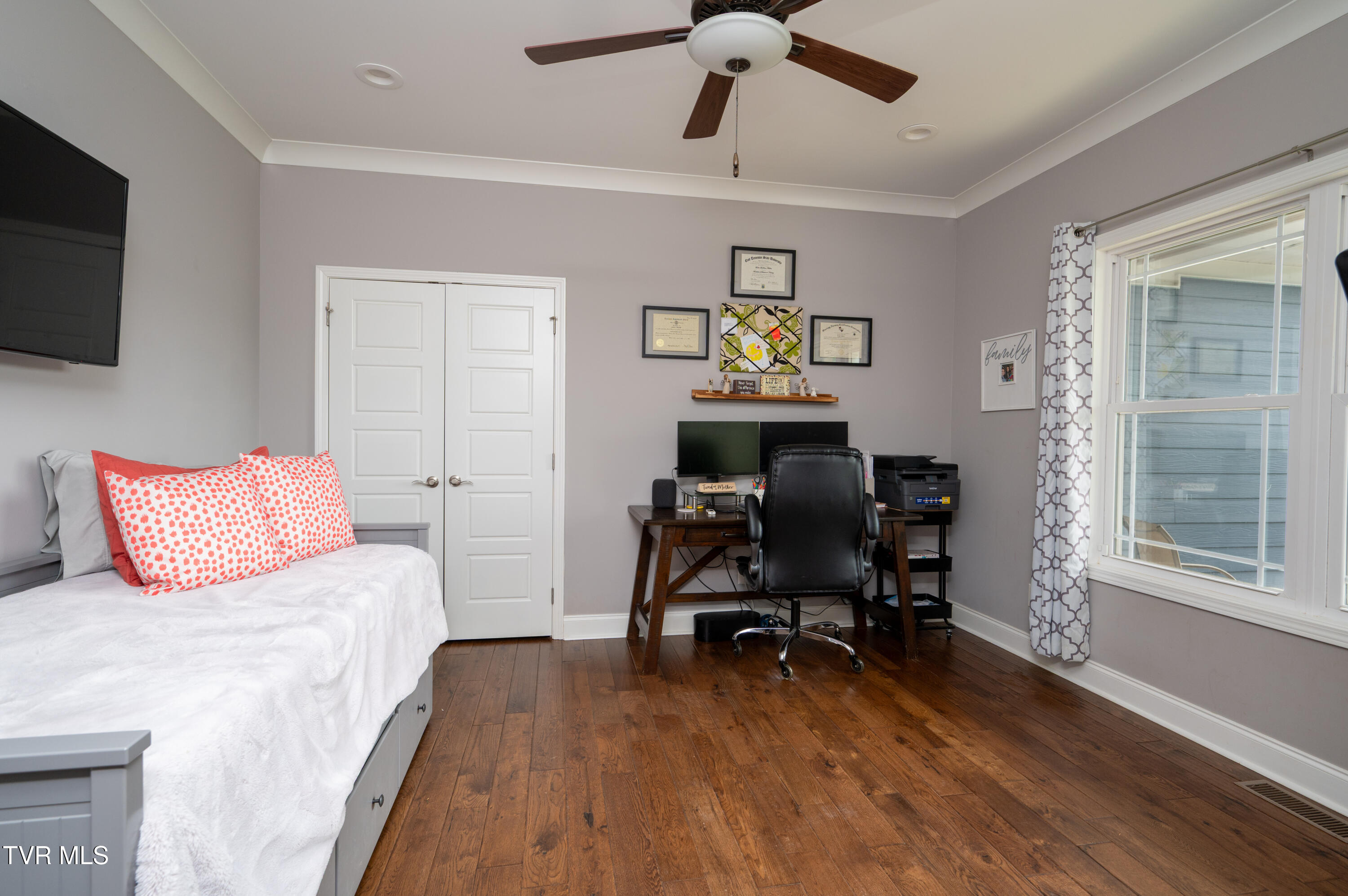 228 Sandy Point Drive