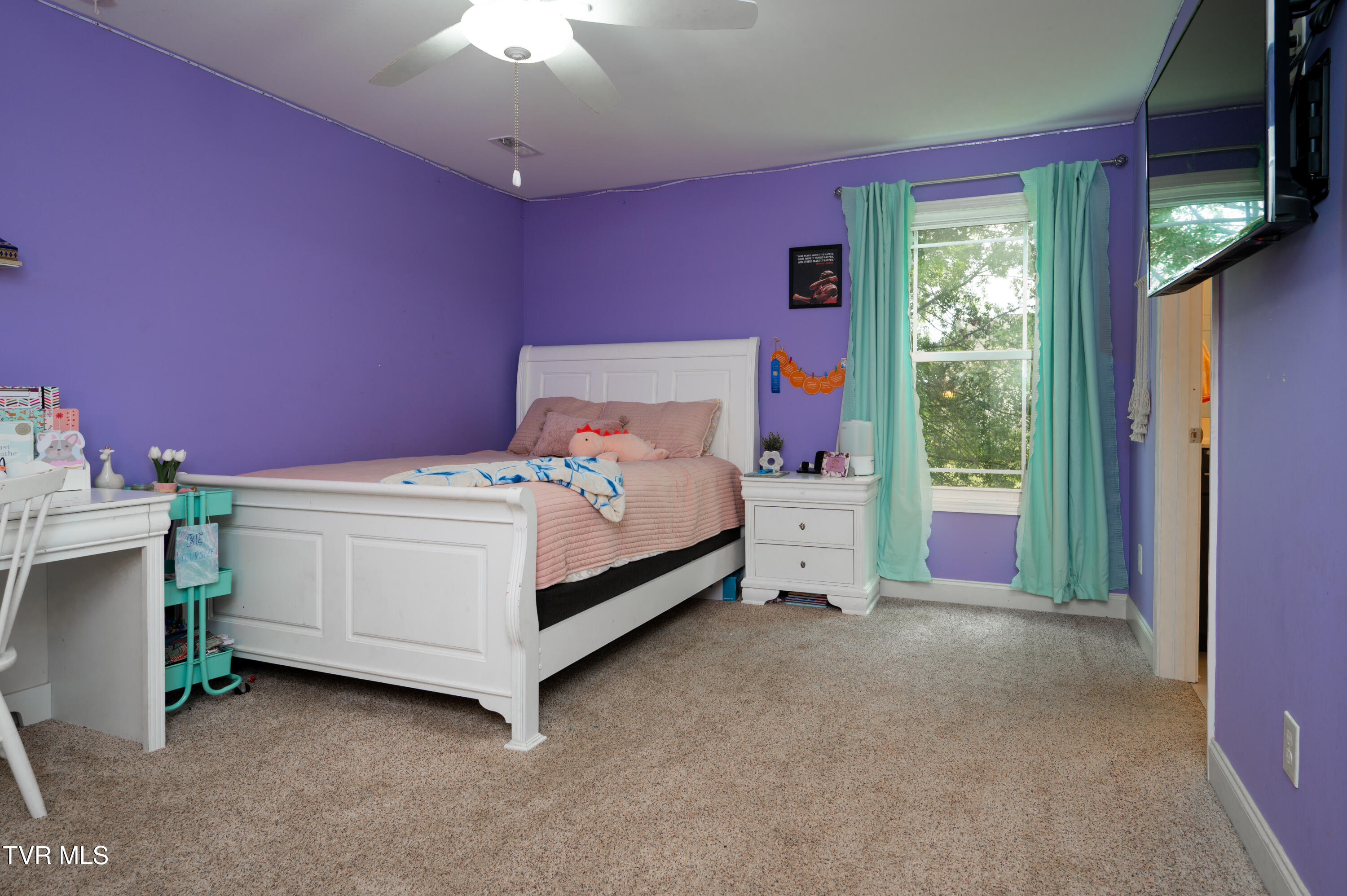 228 Sandy Point Drive