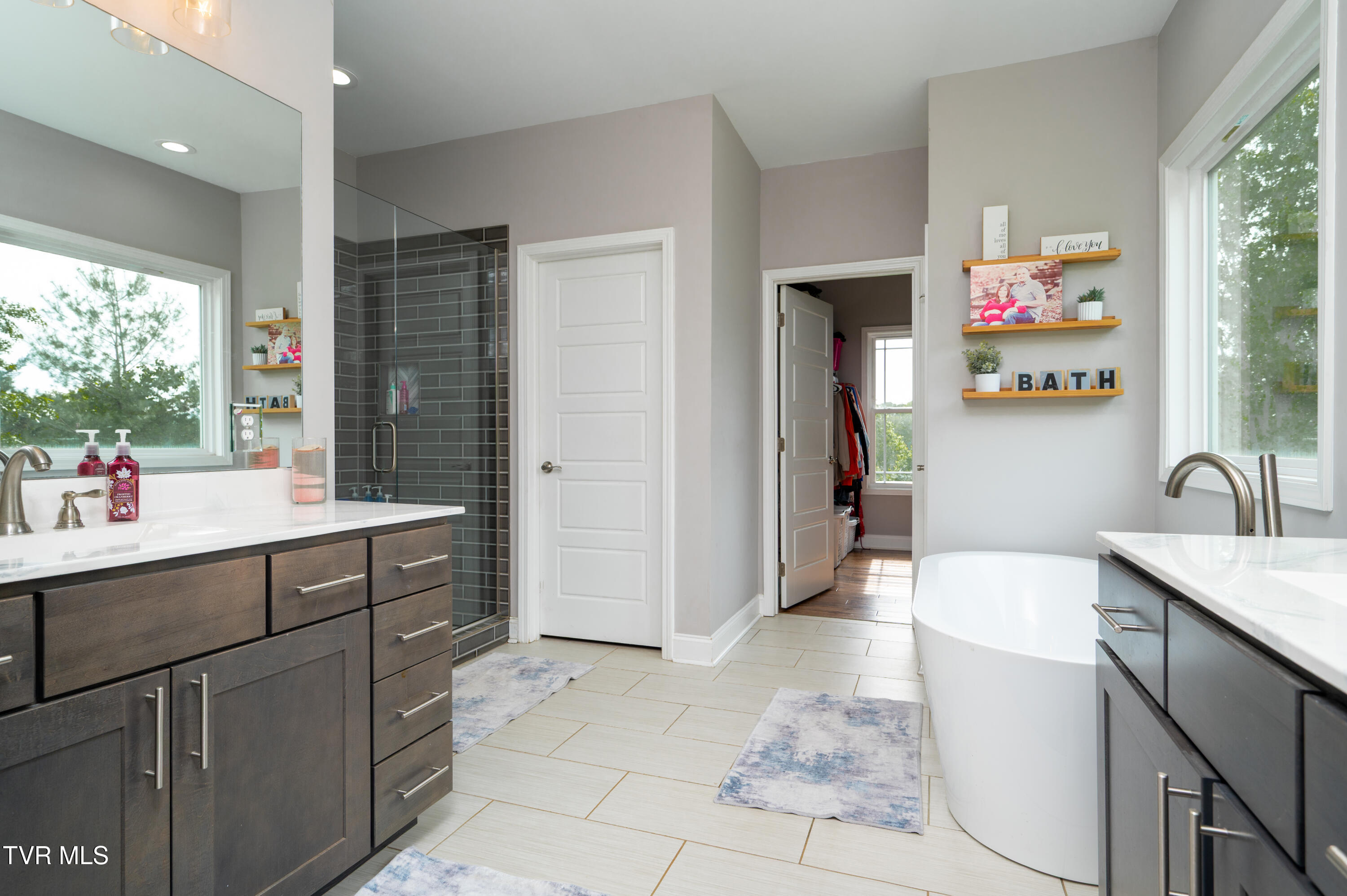 228 Sandy Point Drive