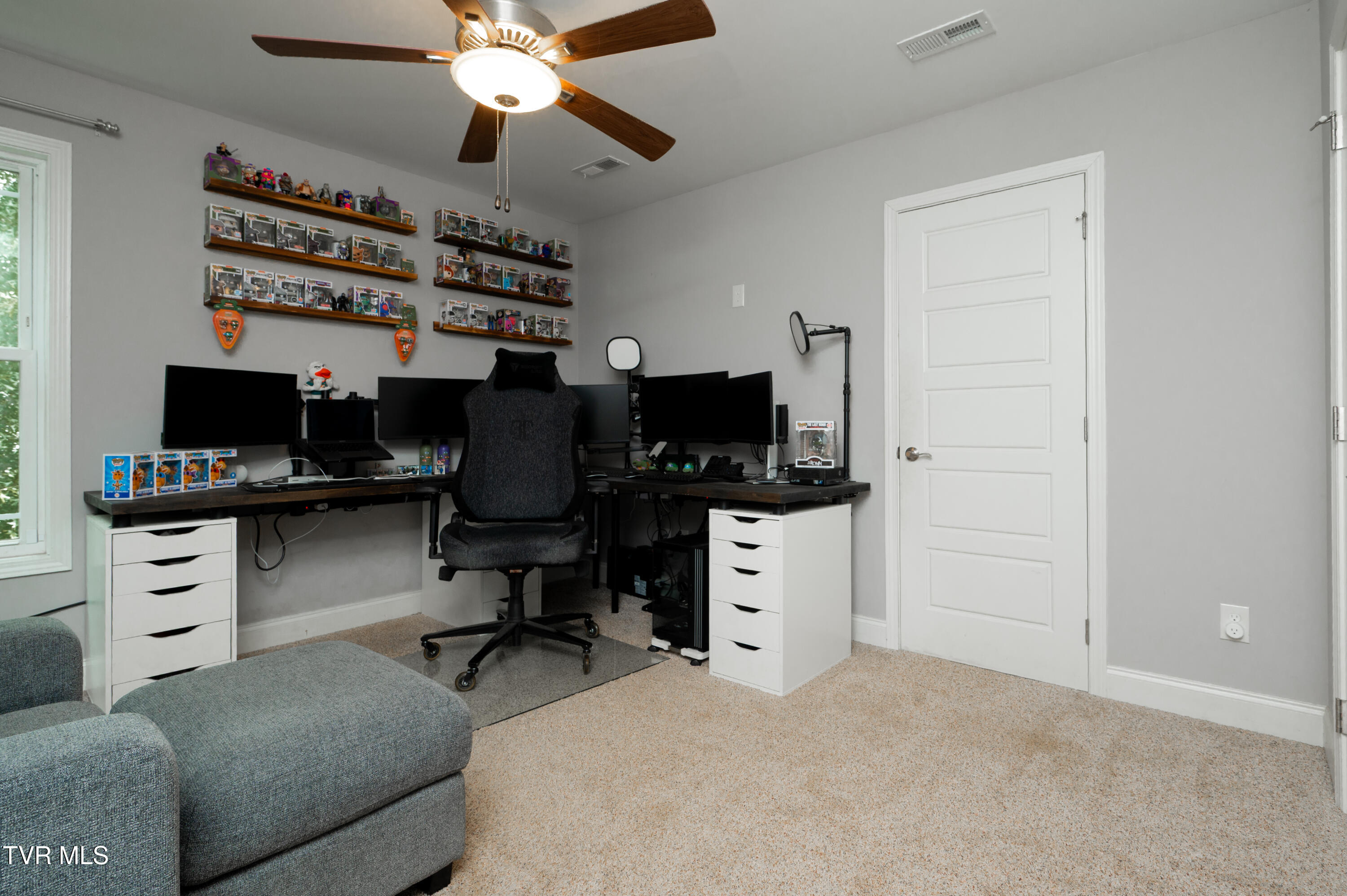 228 Sandy Point Drive