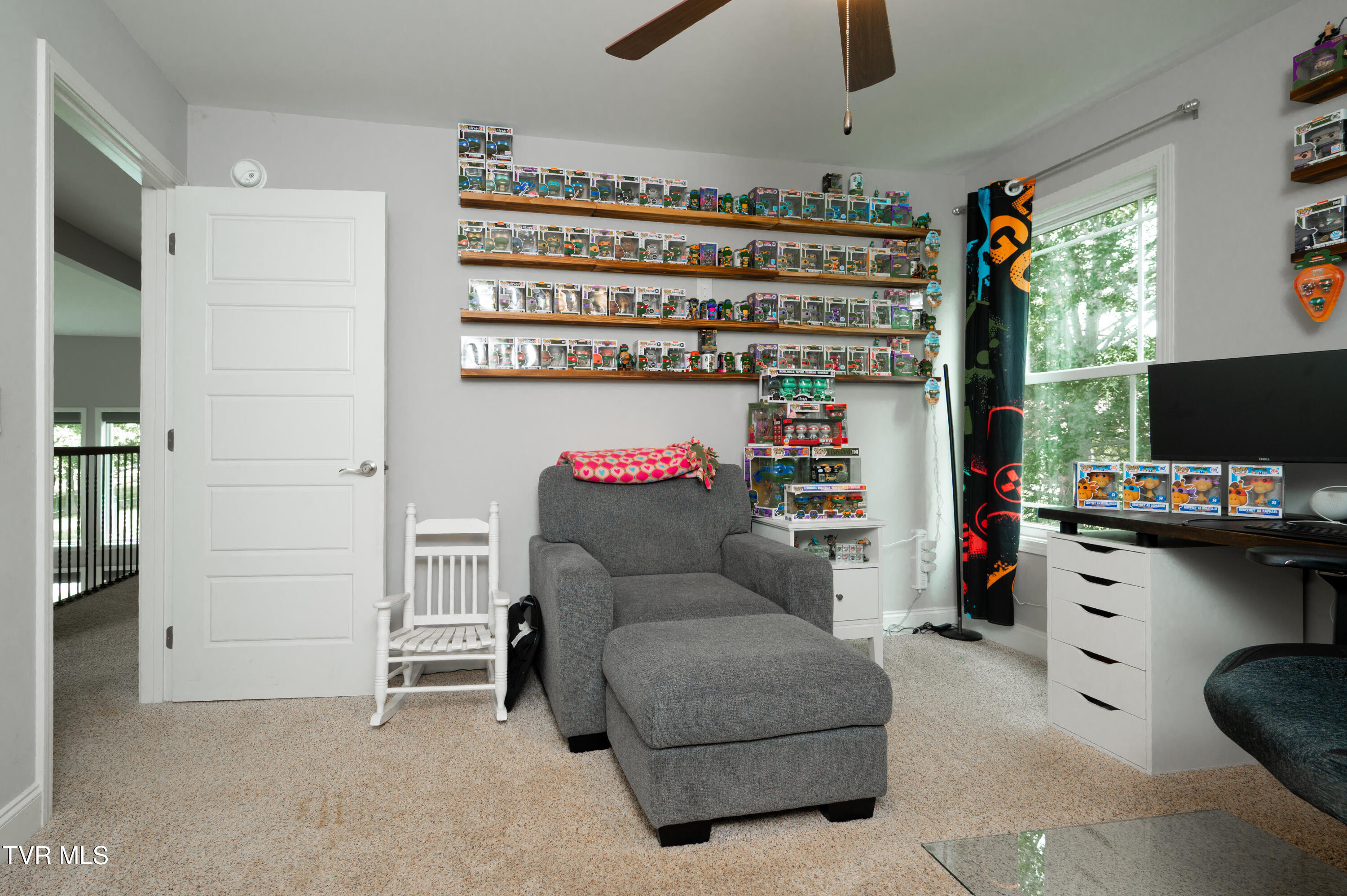 228 Sandy Point Drive