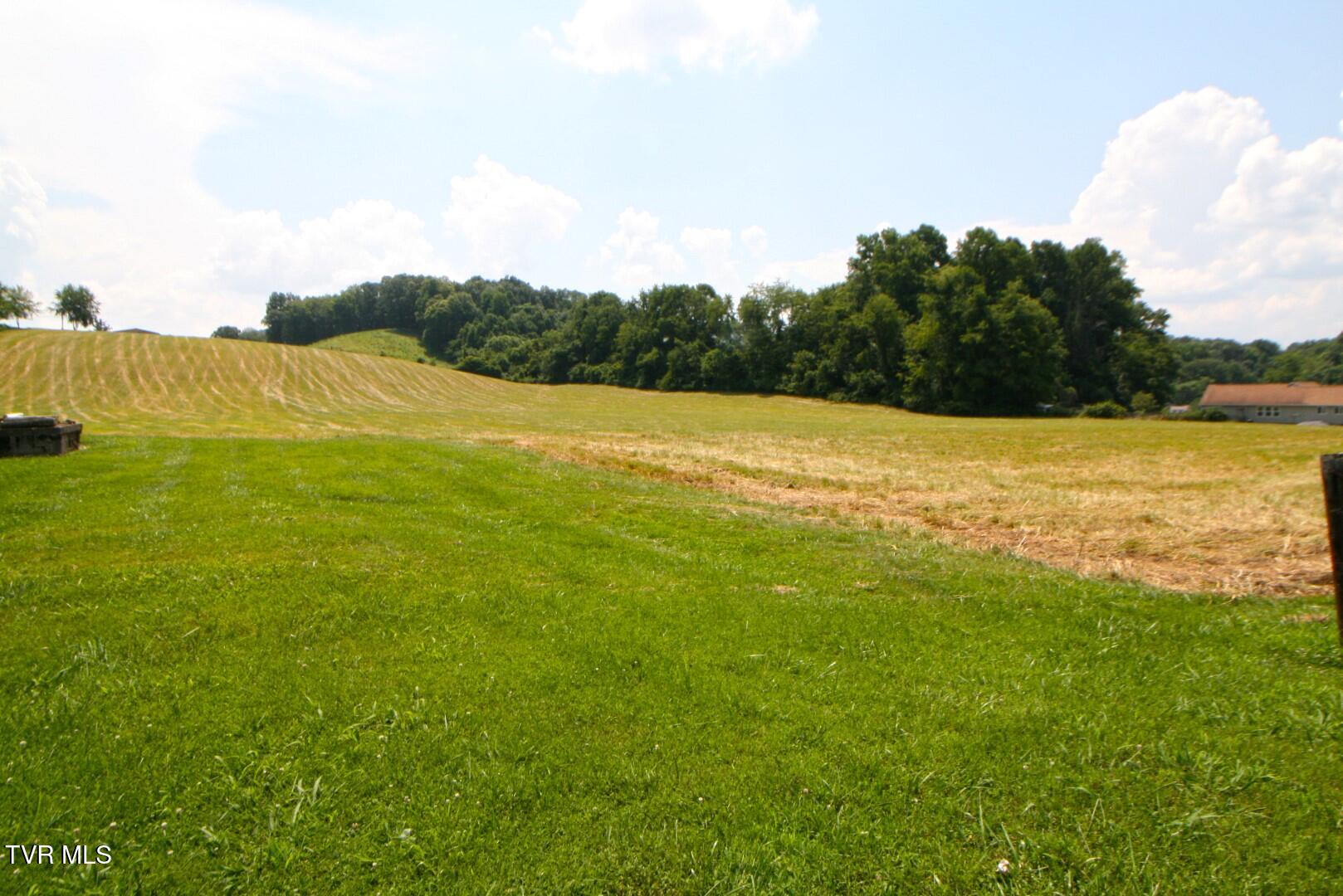 637 Long Hollow Road
