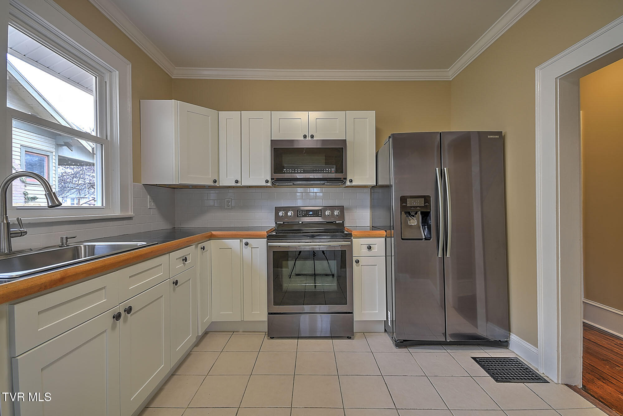 409 West Locust Street