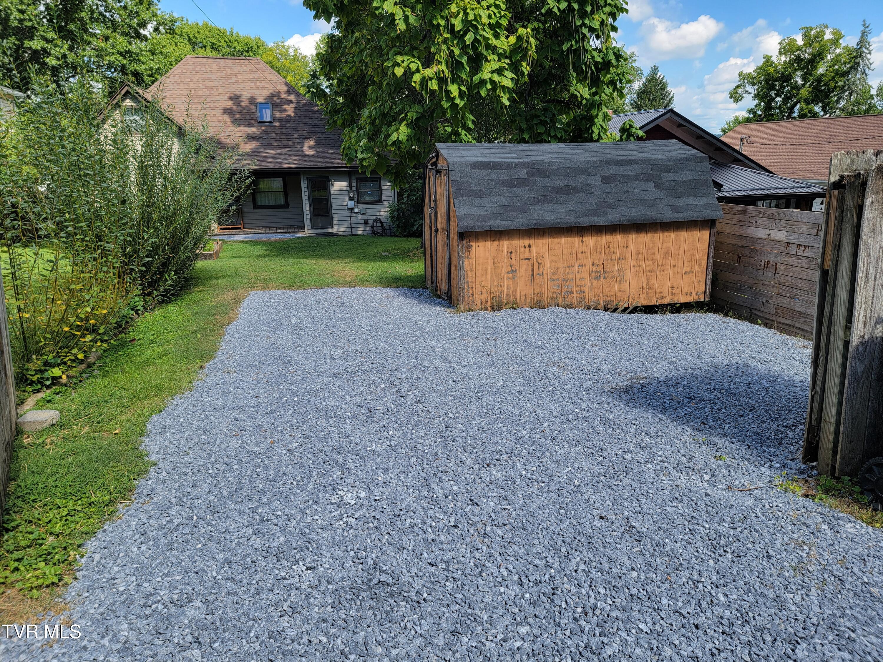 419 West Pine Street