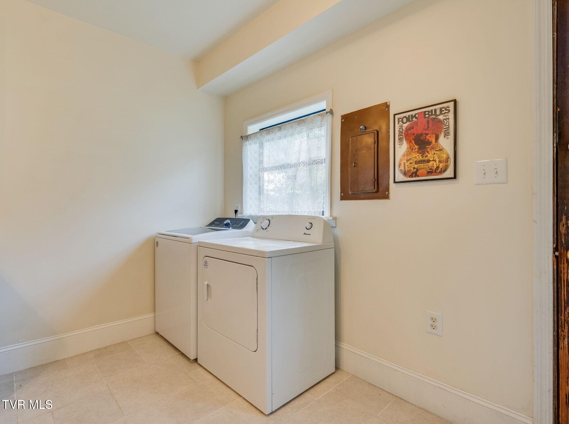 419 West Pine Street