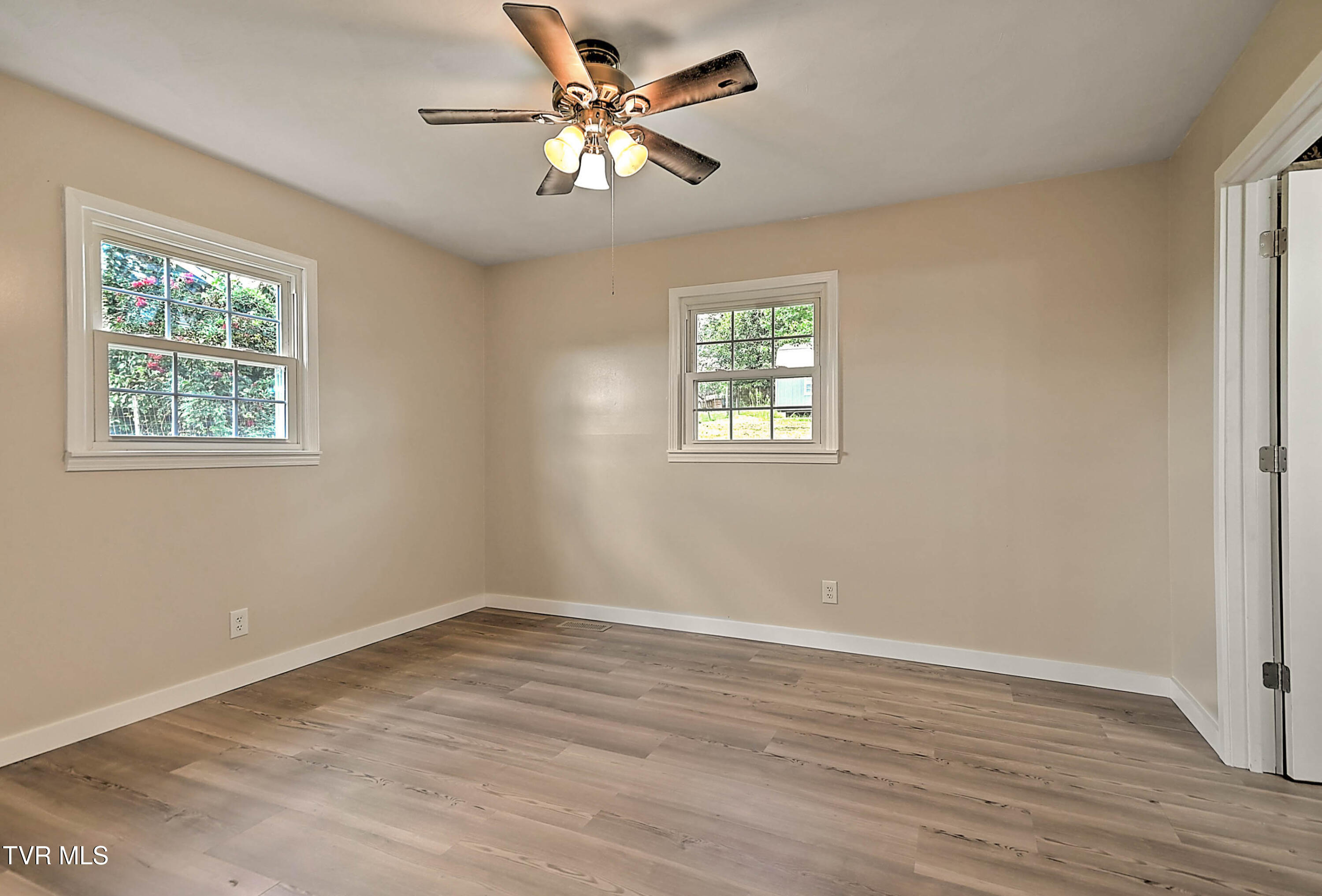 522 Old State Route 34