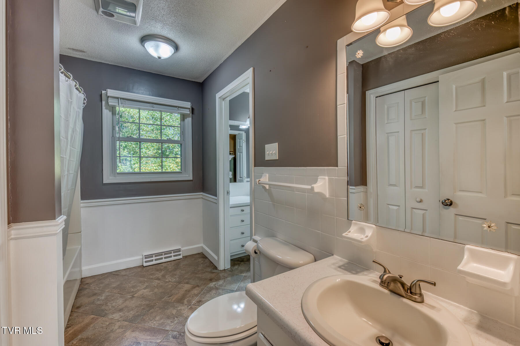 1735 Charlotte Drive