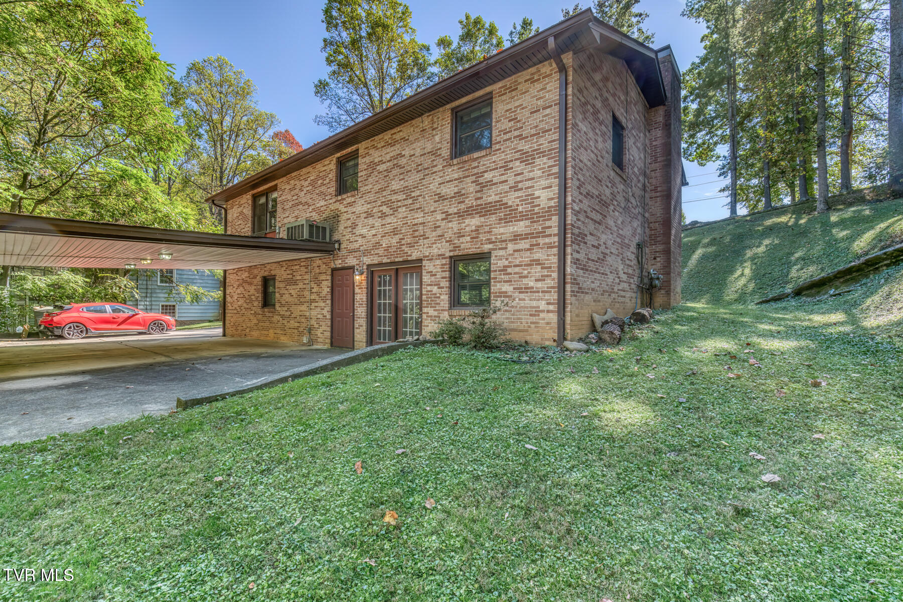 1735 Charlotte Drive