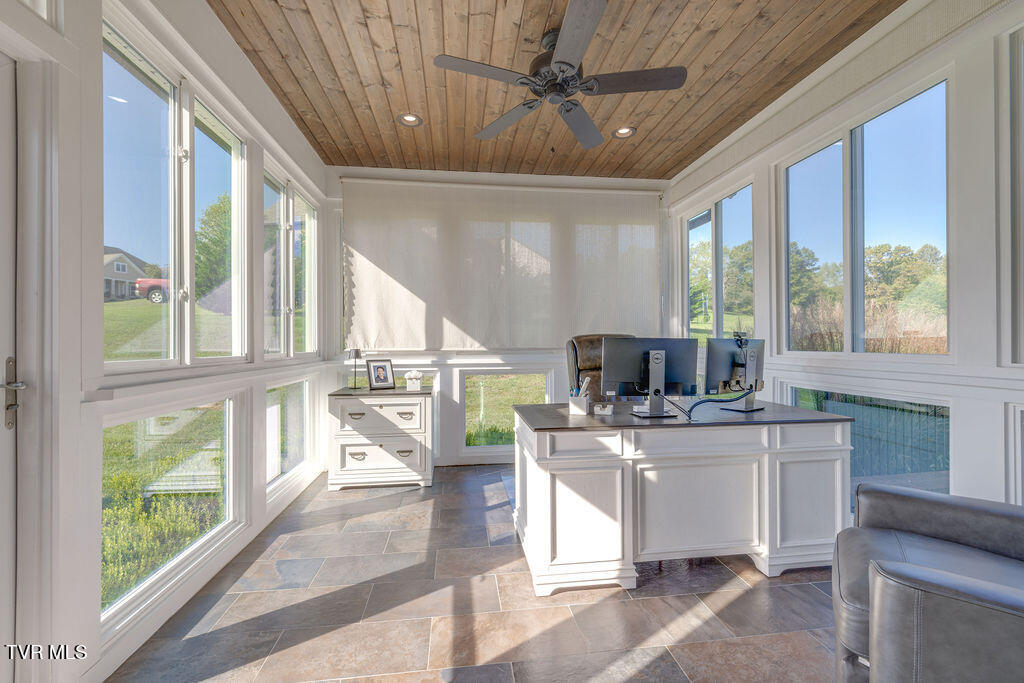 191 Grande Harbor Way